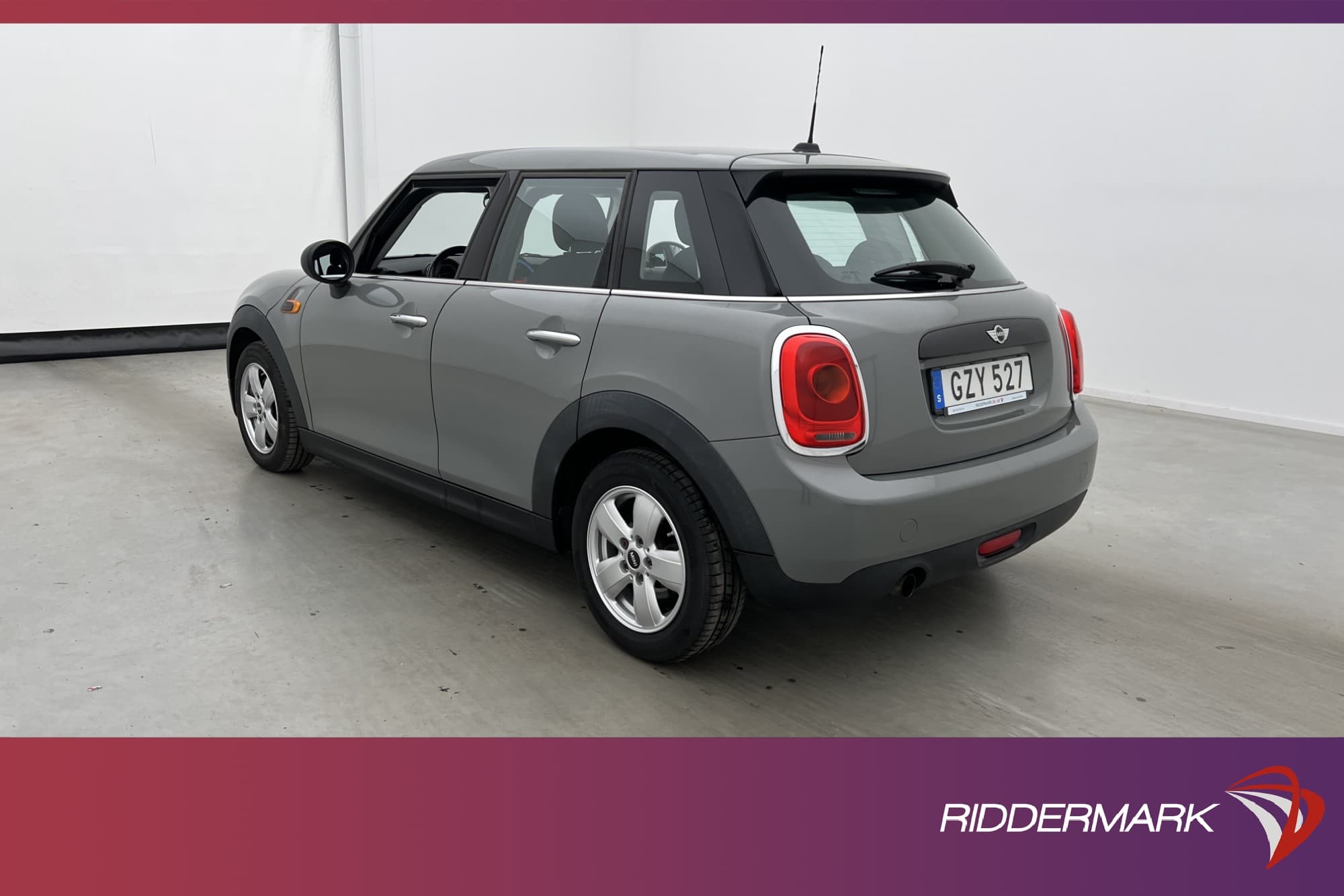 MINI One 102hk