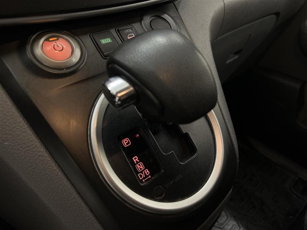 Nissan e-NV200 40,0 kWh 109hk El-skåpbil Kamera Moms 