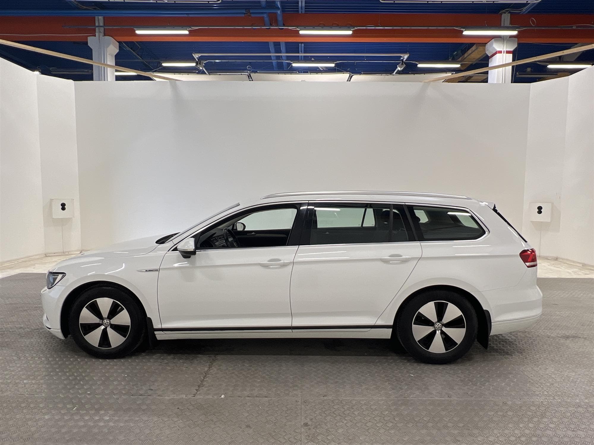 Volkswagen Passat 1.6 120hk