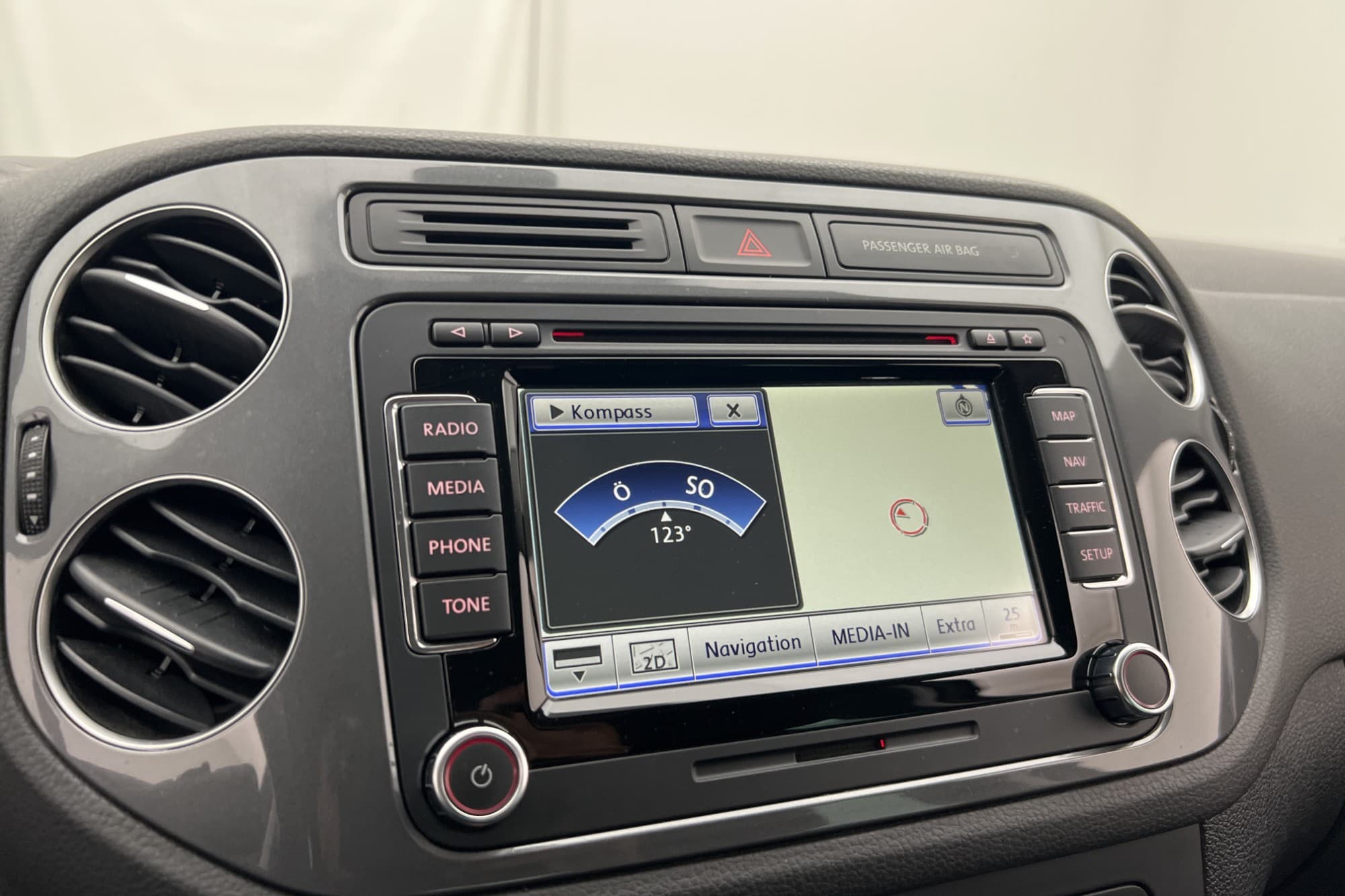 Volkswagen Tiguan 2.0 TDI 4M Navi Värmare Dragkrok 