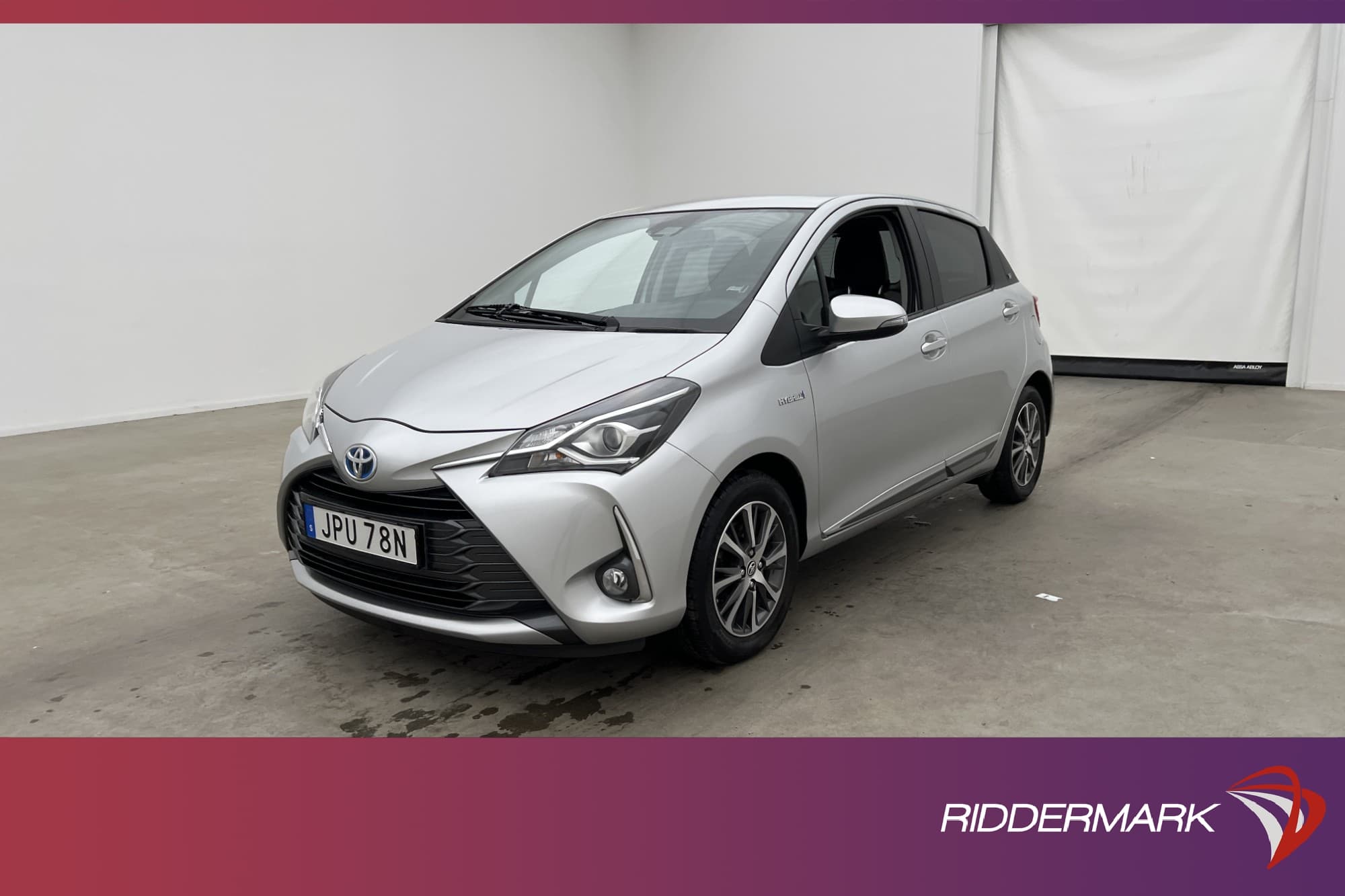 Toyota Yaris Hybrid e-CVT 101hk