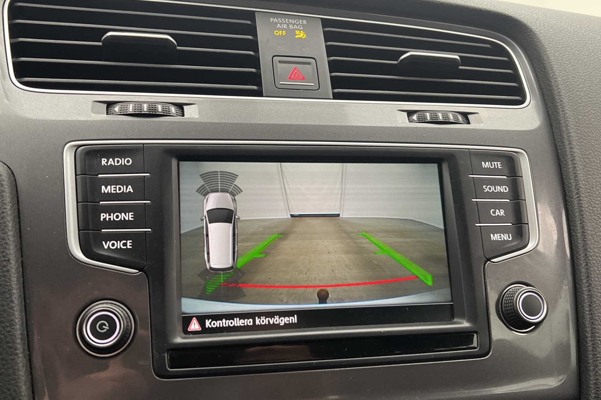 Volkswagen Golf Alltrack TDI 4M Värmare Kamera Drag CarPlay