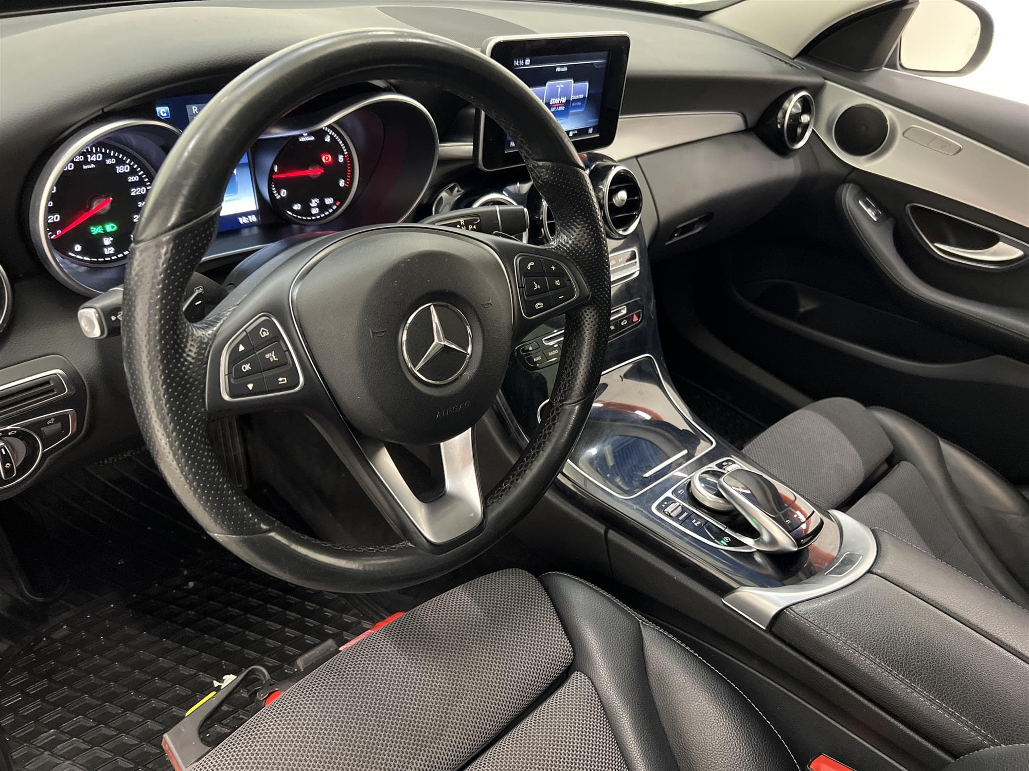 Mercedes-Benz C 220 d 4M Kombi 170hk Drag Värmare 0,47l/mil