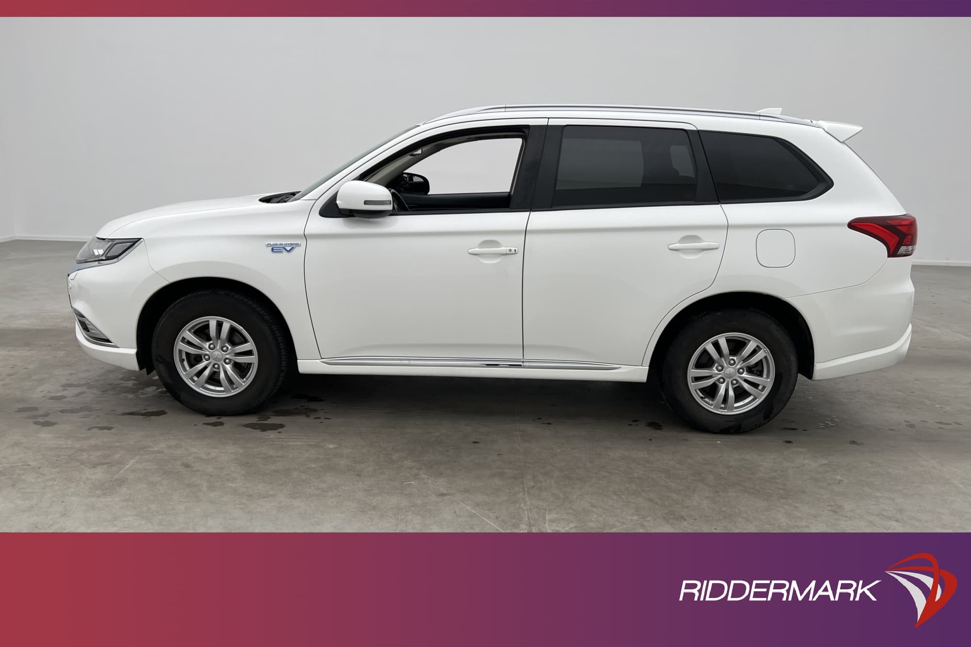 Mitsubishi Outlander PHEV AWD 224hk