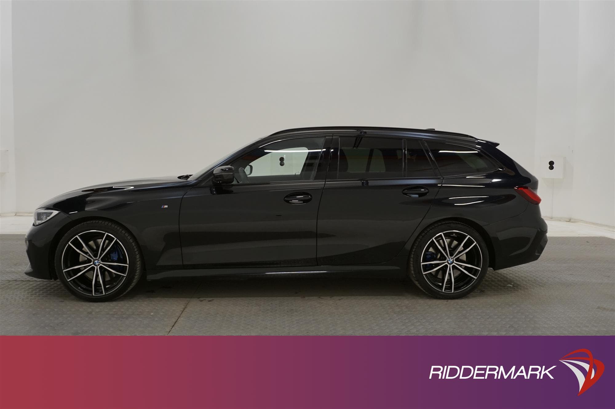 BMW 330i xDrive 258hk