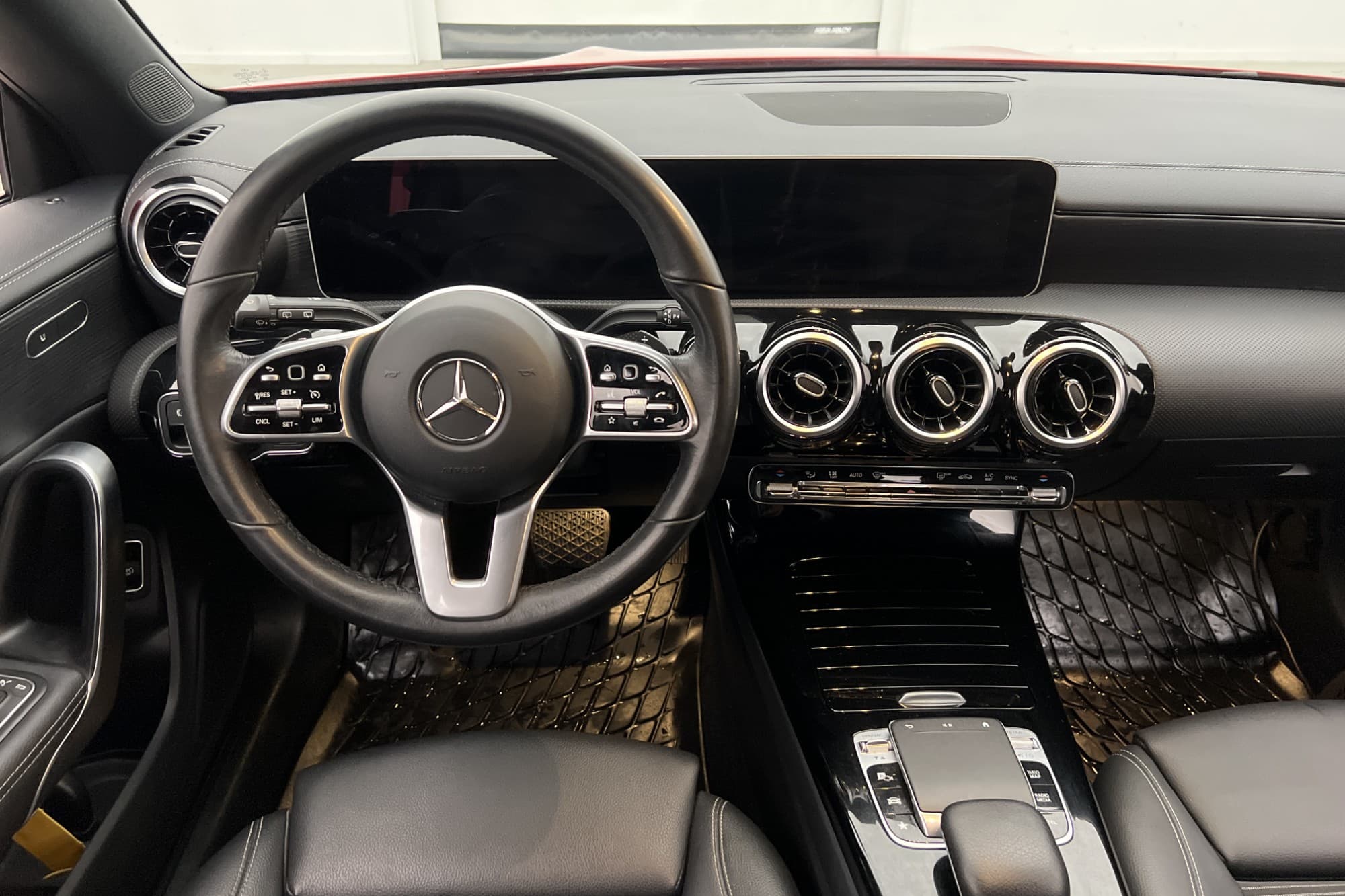 Mercedes-Benz CLA 180 SB Progressive Wide M&K-Värmare Kamera