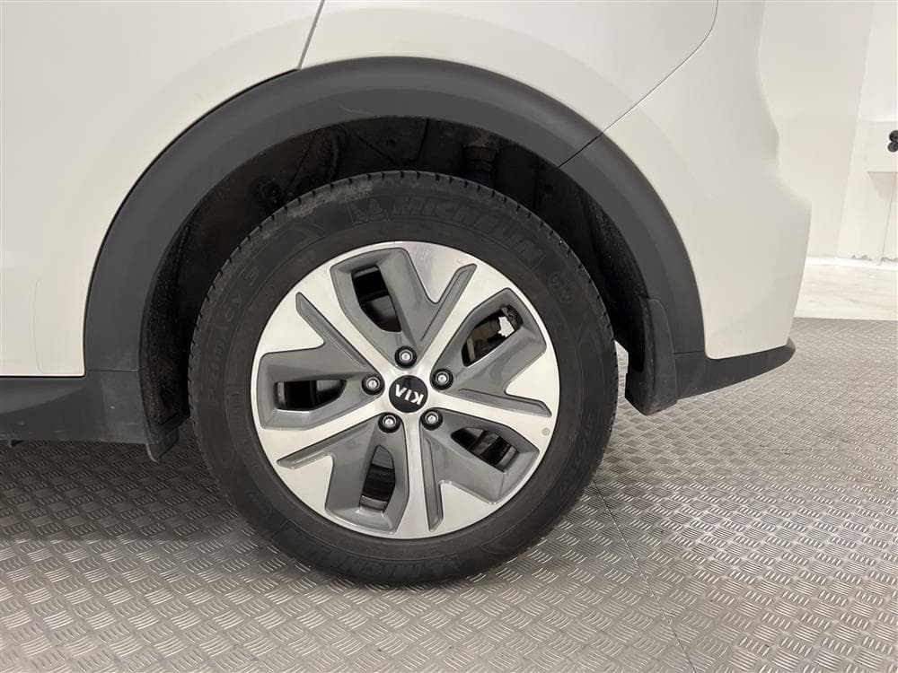 Kia e-Niro EV 64 kWh 204hk Advance Plus Tech Taklucka Värmarinteriör
