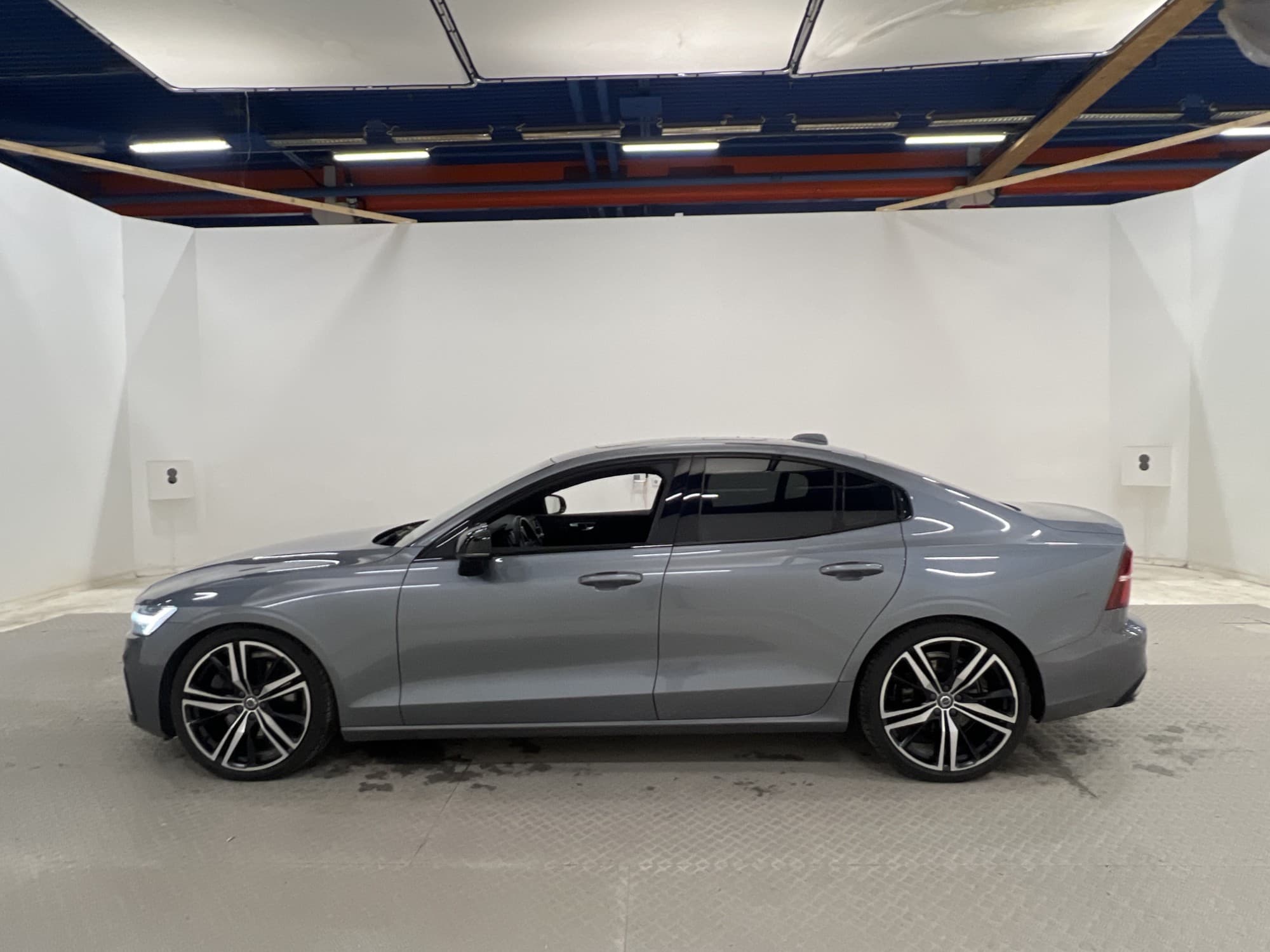 Volvo S60 T5 AWD R-Design