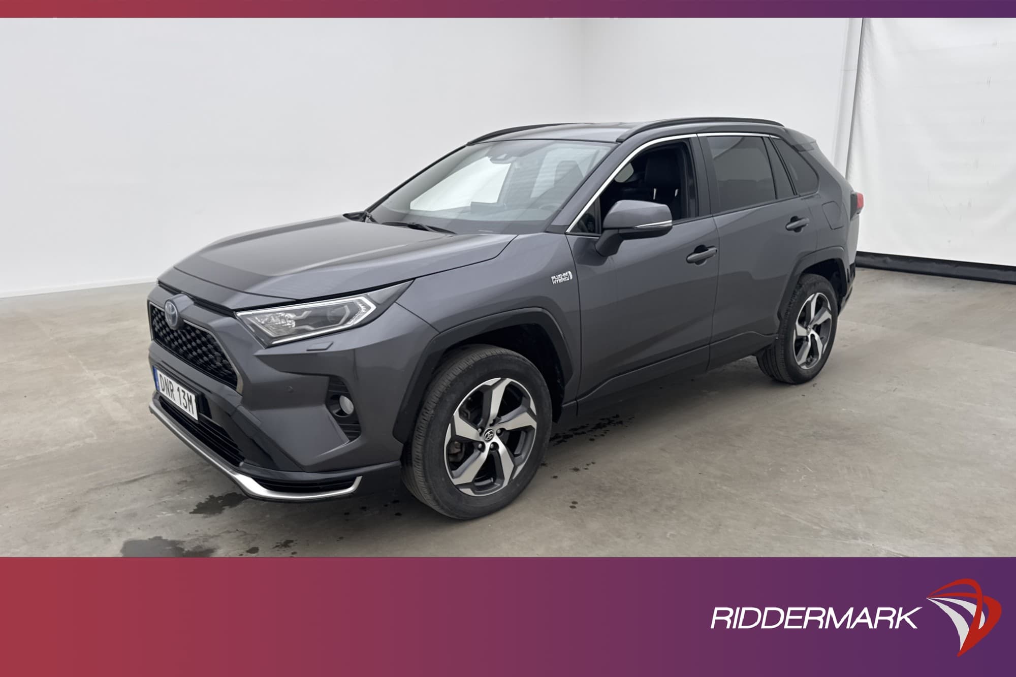 Toyota RAV4 Plug-in AWD 306hk Launch Edt Kamera Elstol Drag