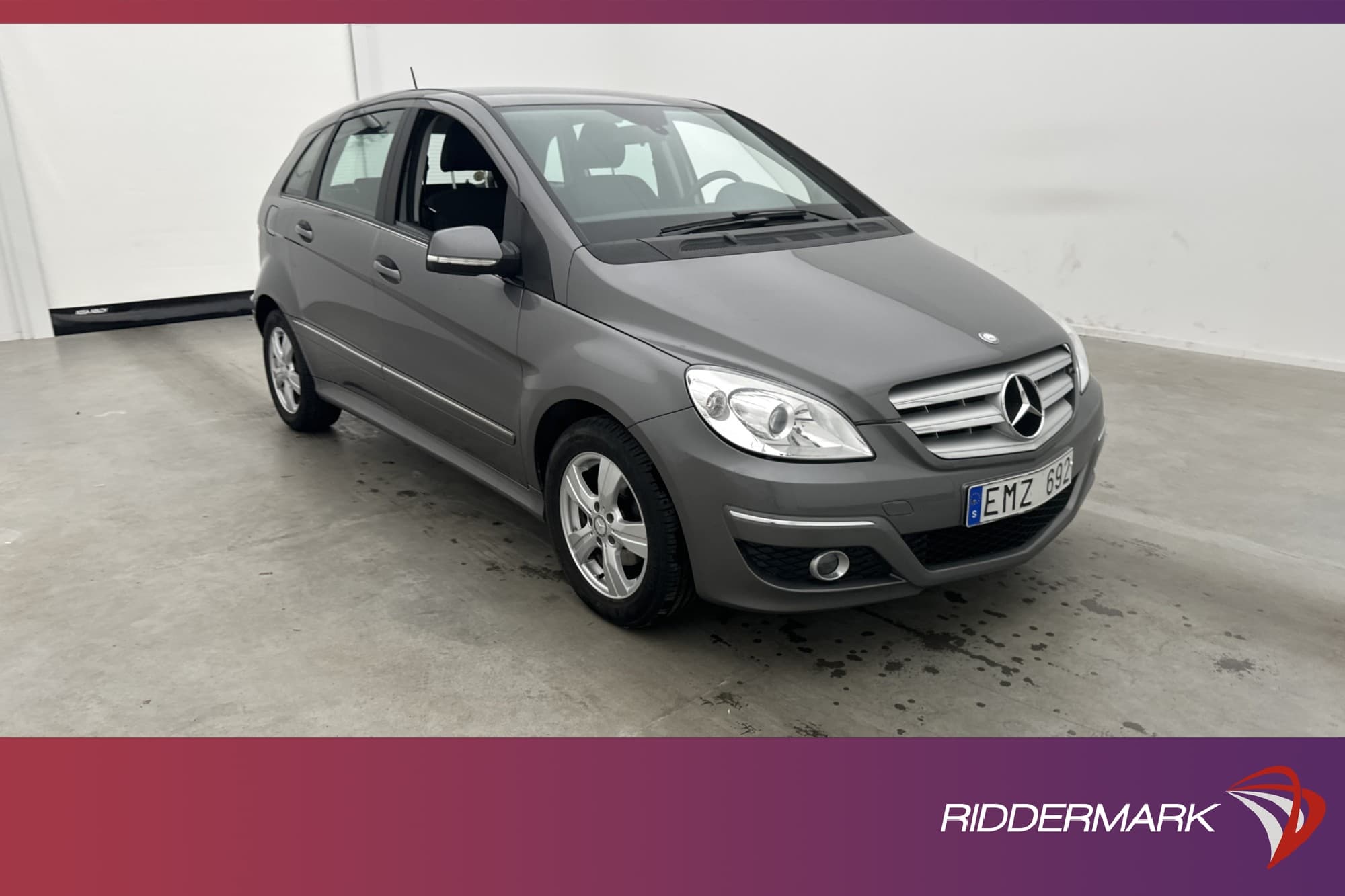 Mercedes-Benz B 180 116hk