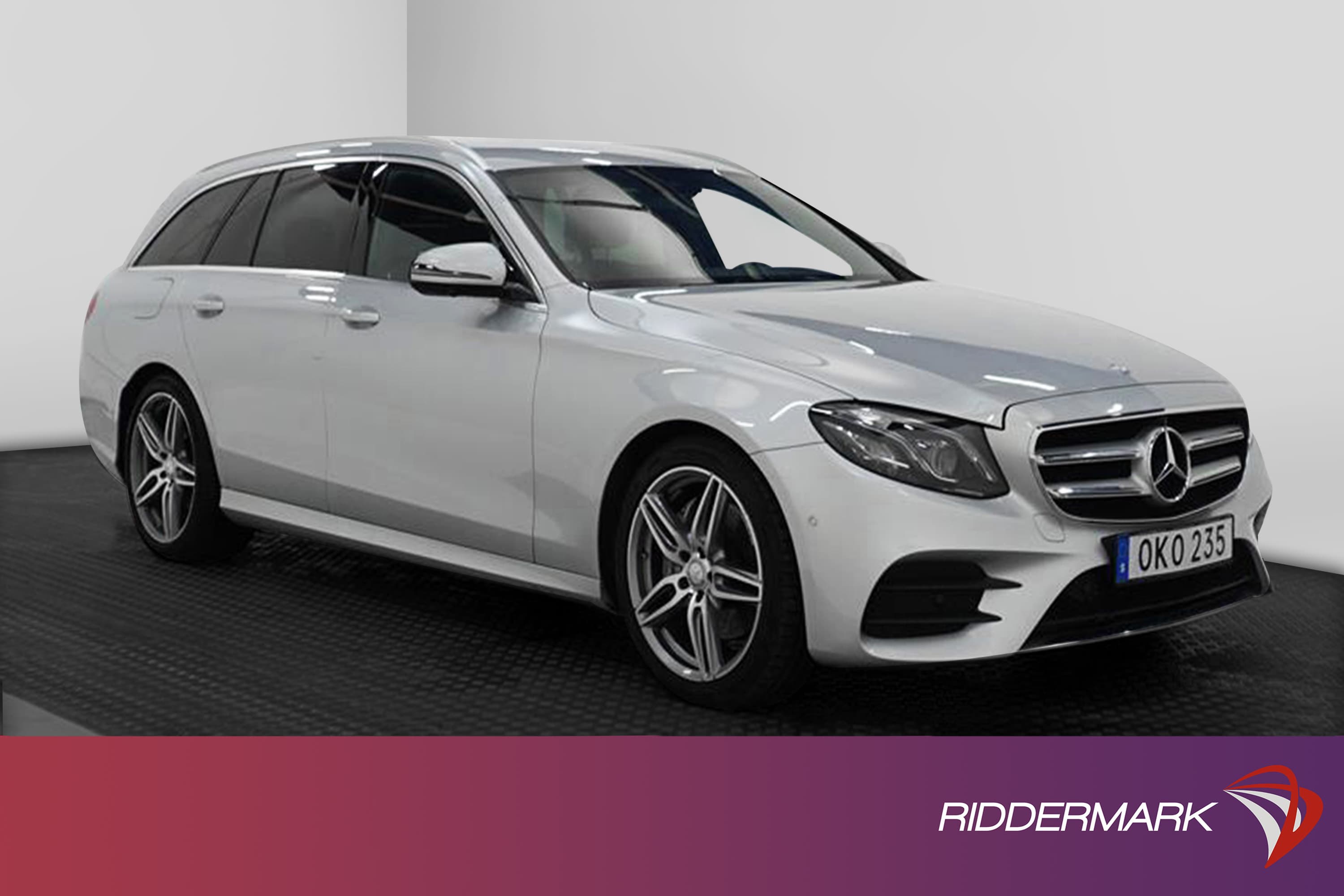 Mercedes-Benz E 250 T 211hk