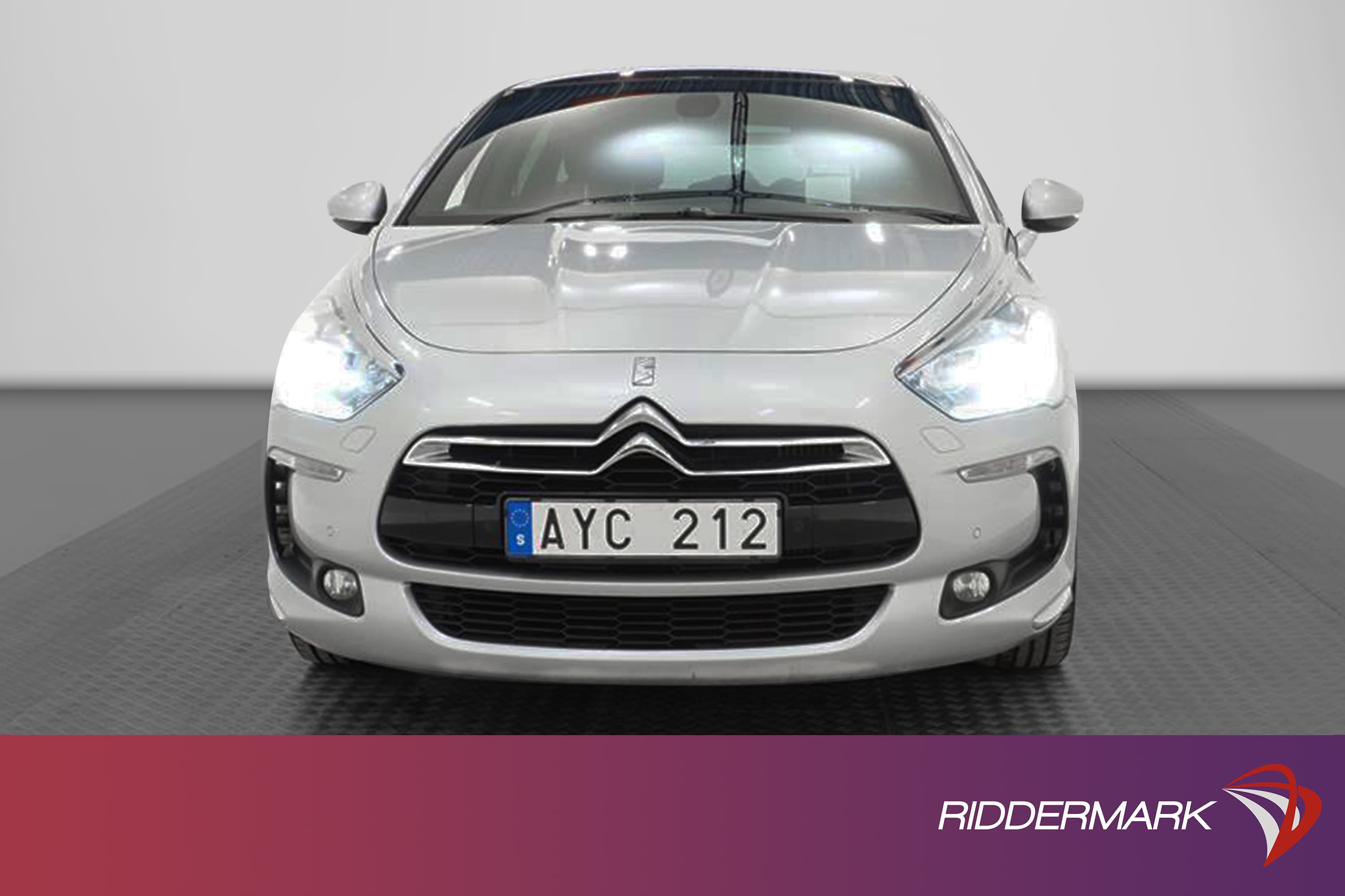 Citroën DS5 2.0 HDi 163hk Style Pano HUD Drag PDC 0,59l/milexteriör