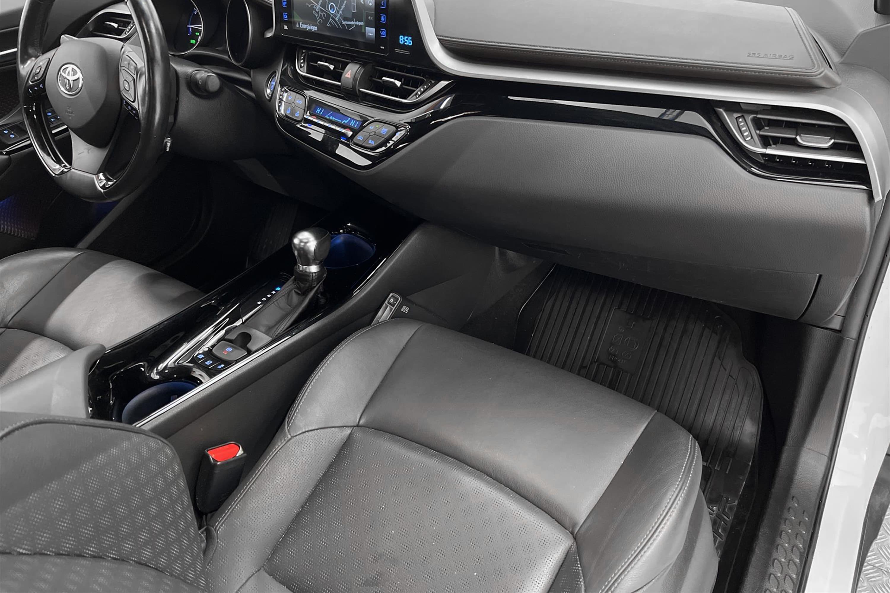 Toyota C-HR  Hybrid 122hk Executive JBL Navi Skinn Dragkrok