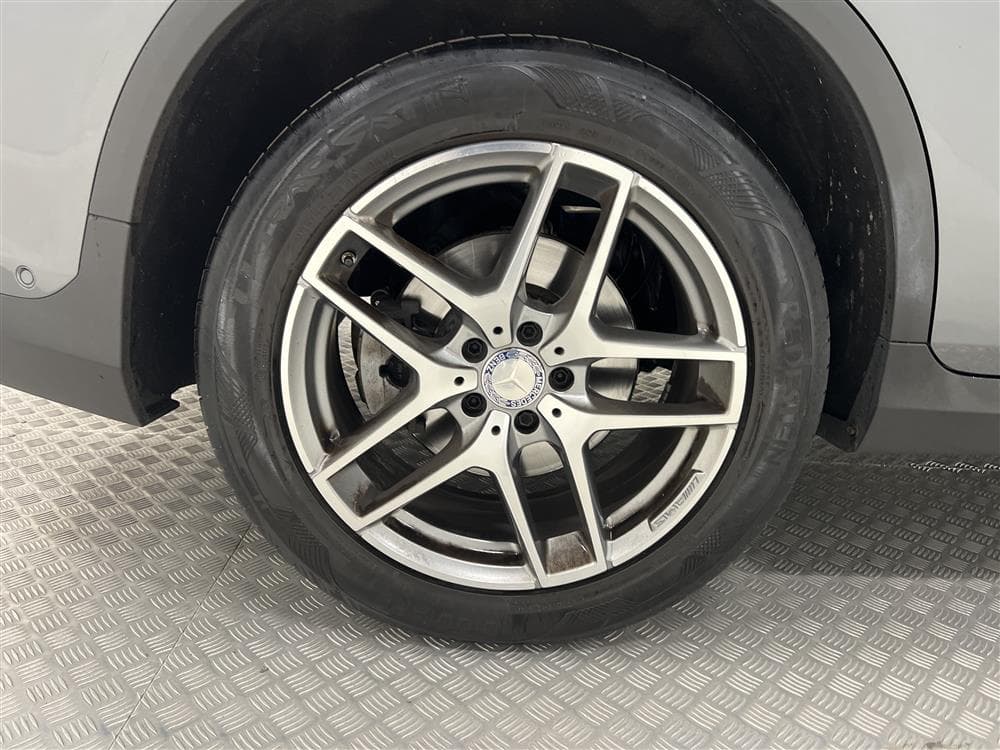 Mercedes-Benz GLC 220d 4M 170hk AMG D-Värm Burmester Panointeriör