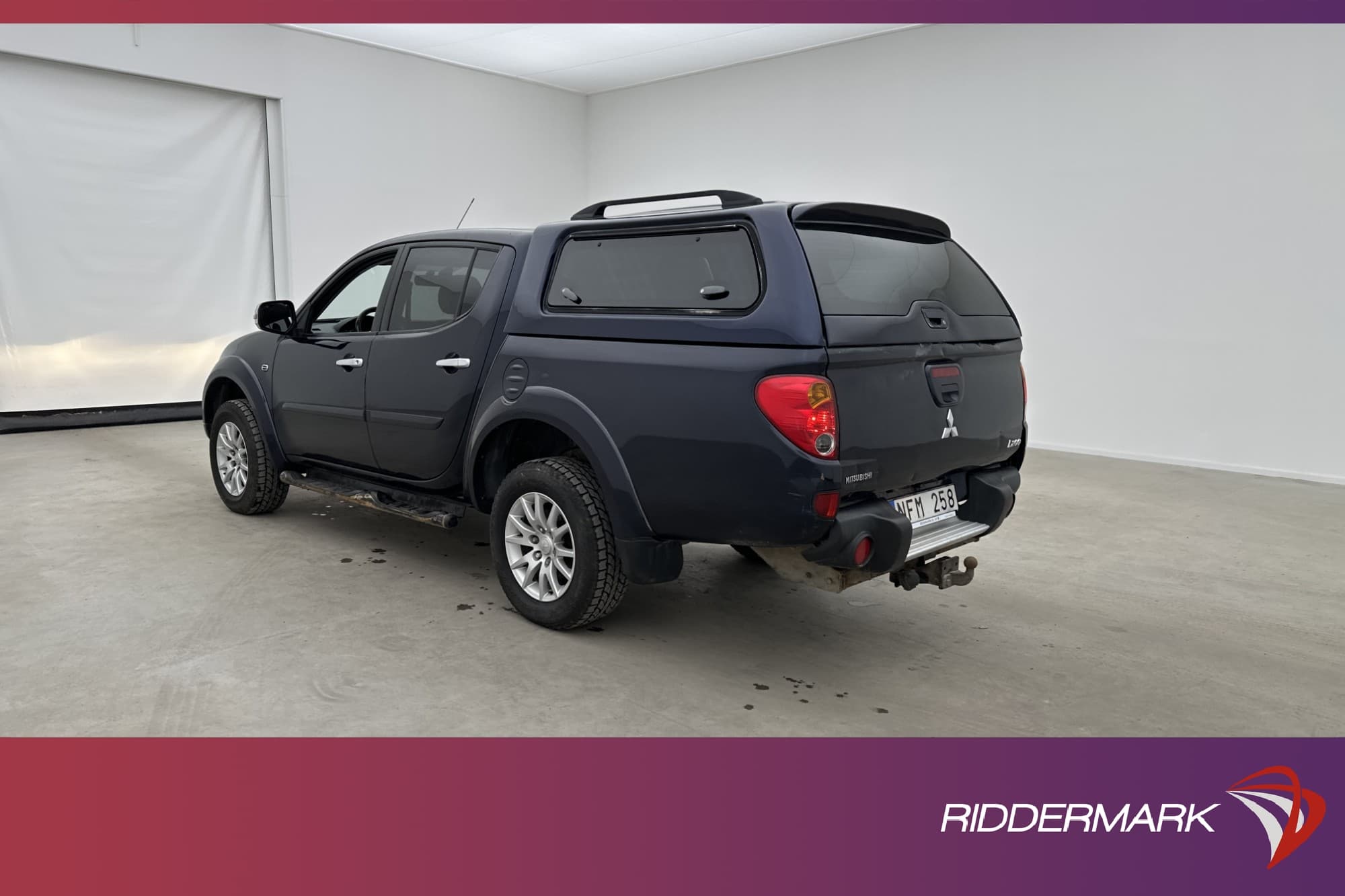 Mitsubishi L200