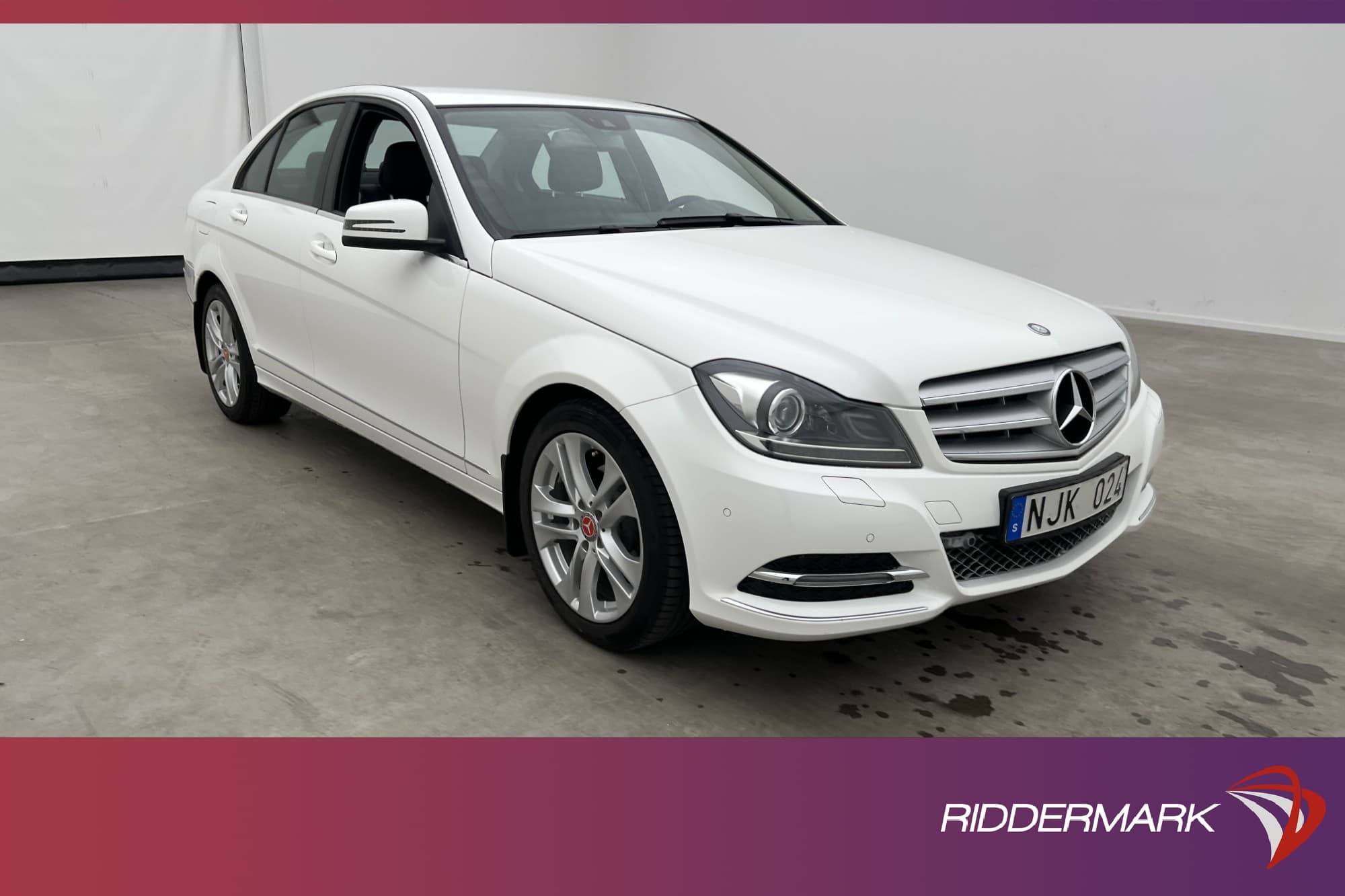Mercedes-Benz C 180 156hk
