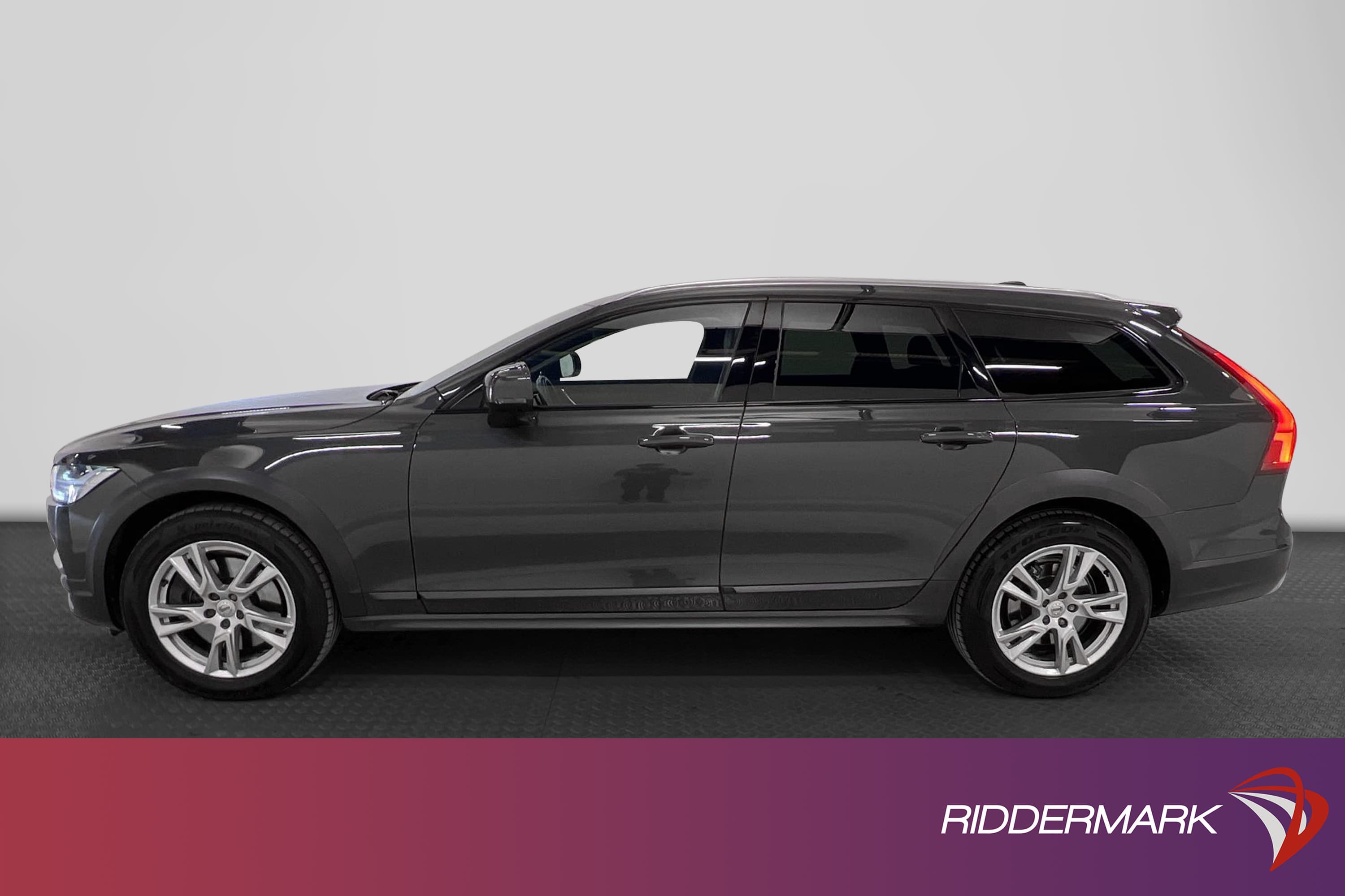 Volvo V90 Cross Country D4 AWD 190hk