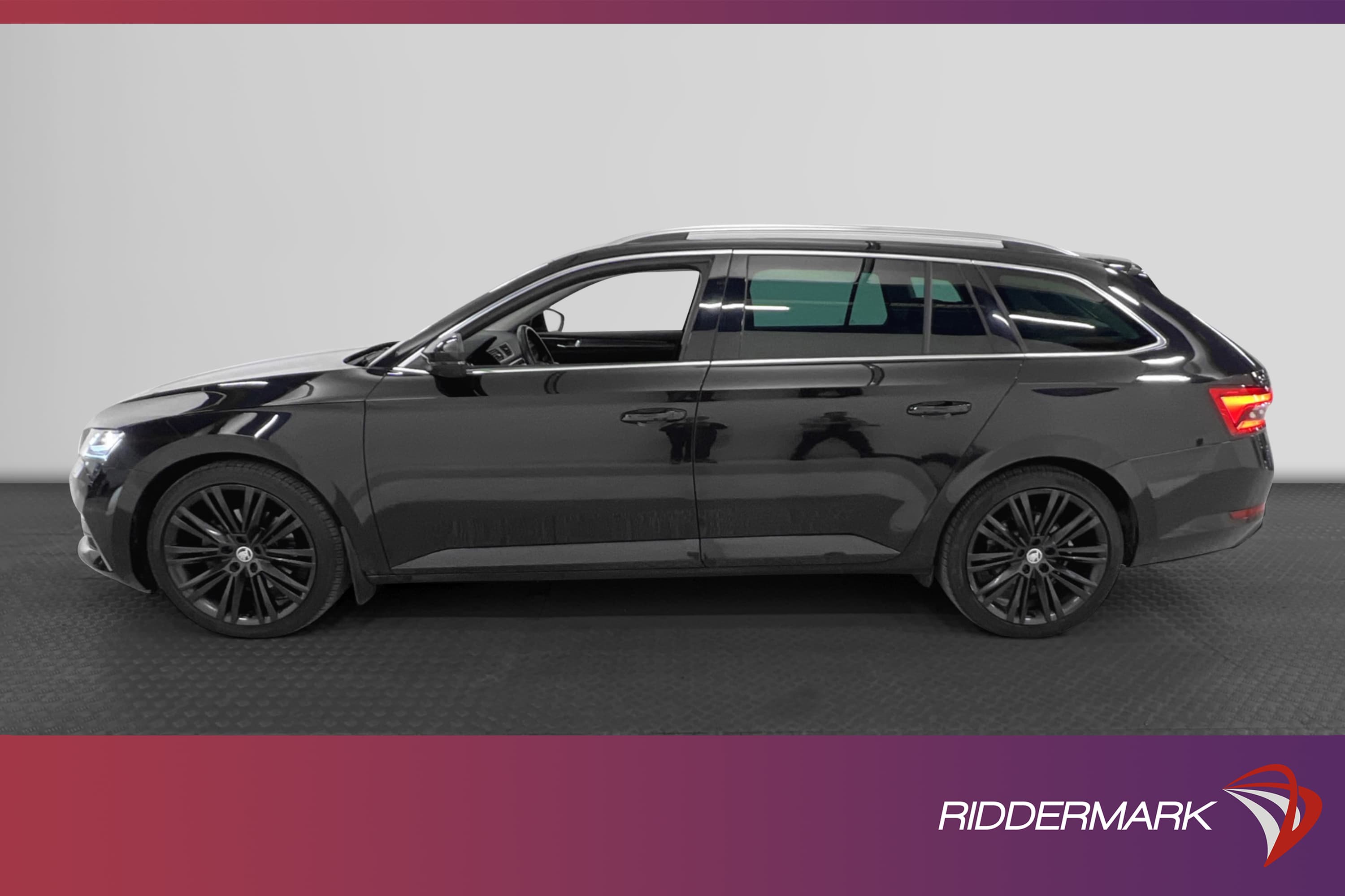 Skoda Superb iV Plug-in 218hk