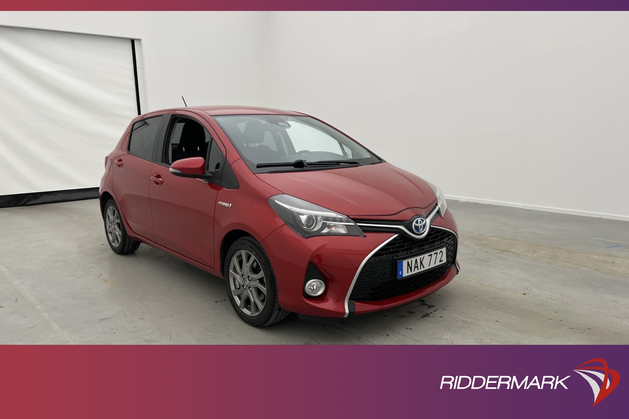 Toyota Yaris Hybrid 101hk