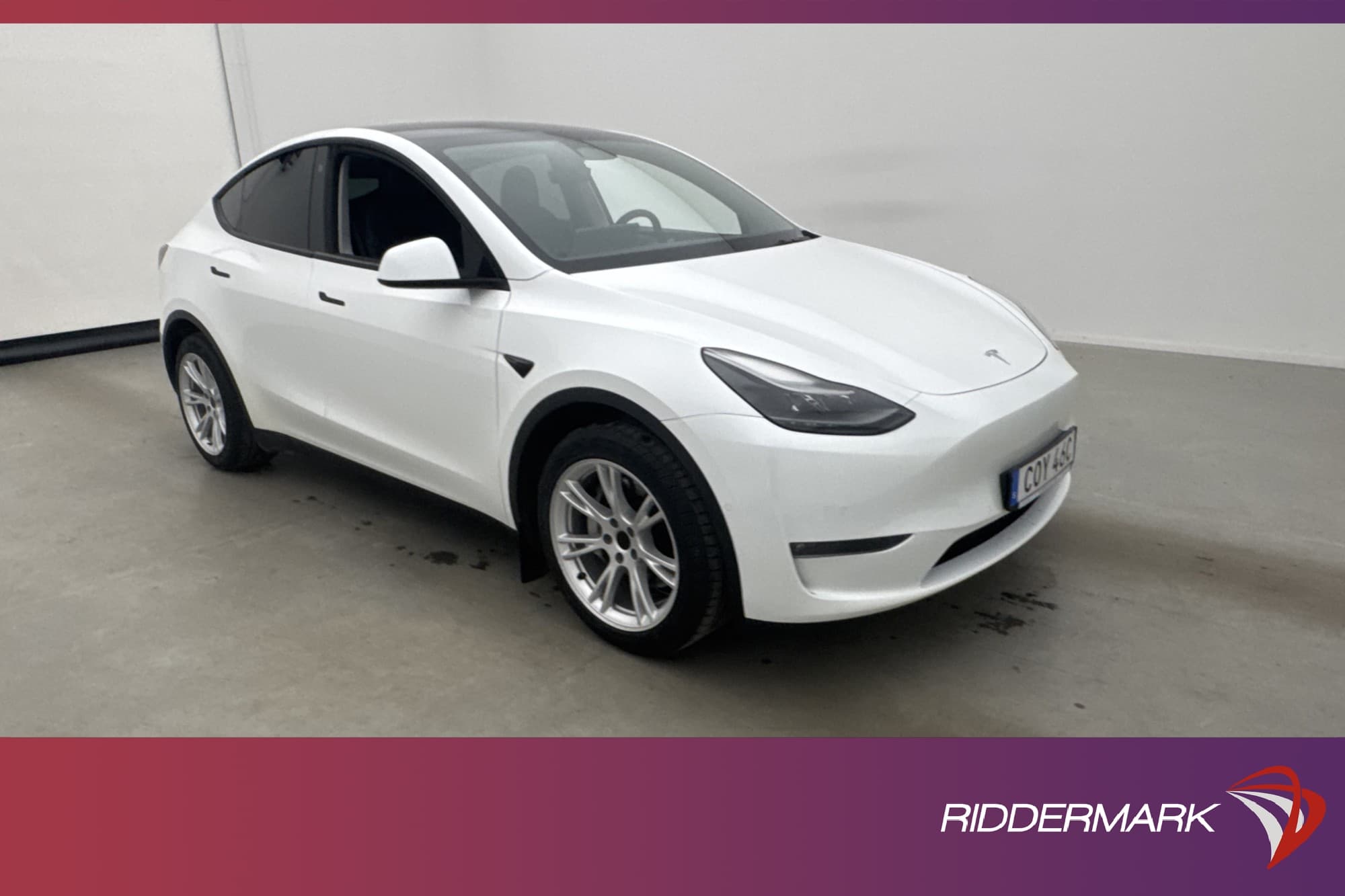 Tesla Model Y Long Range AWD Svensksåld Rattvärme AP MOMS