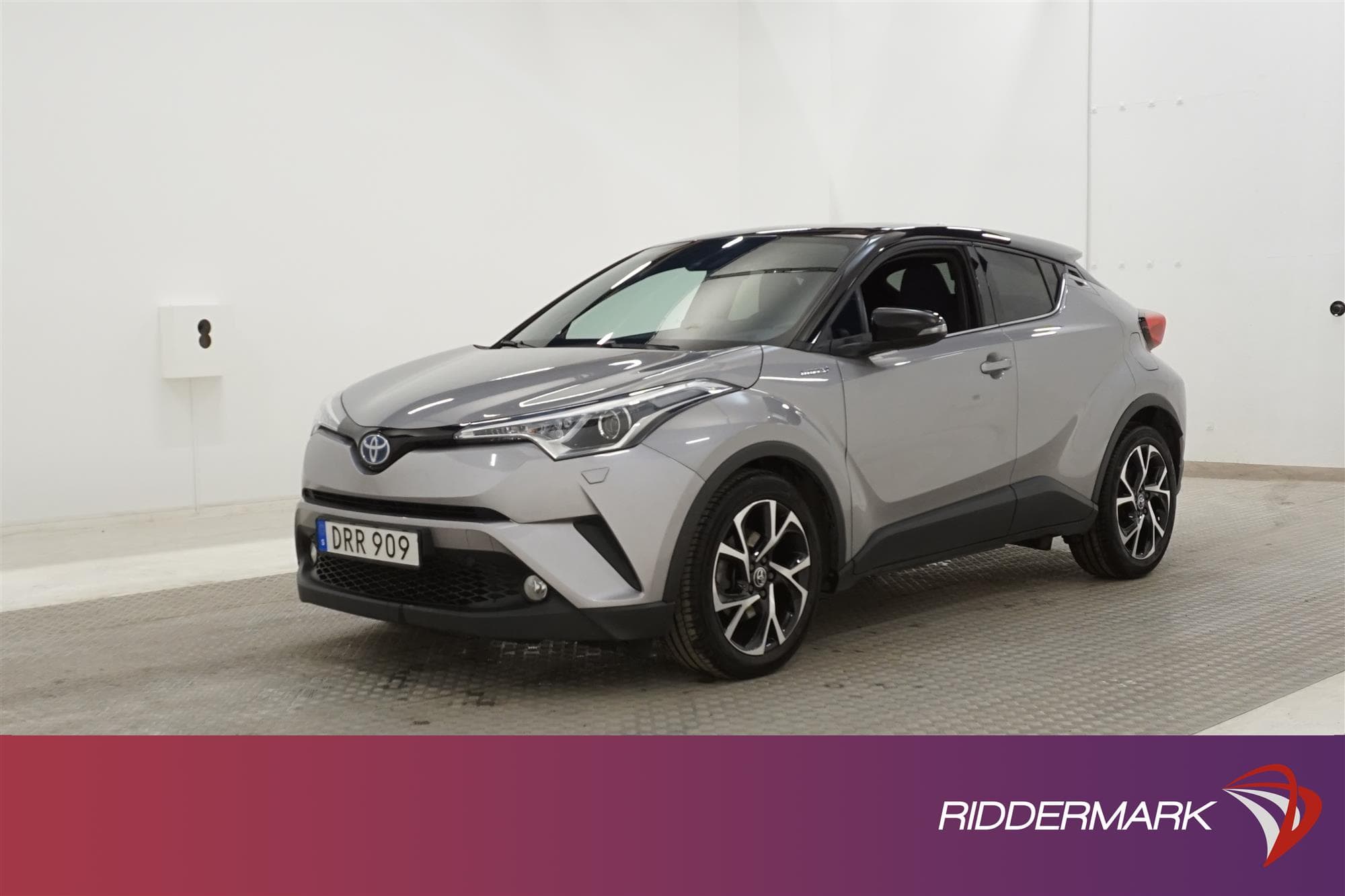 Toyota C-HR Hybrid 122hk JBL