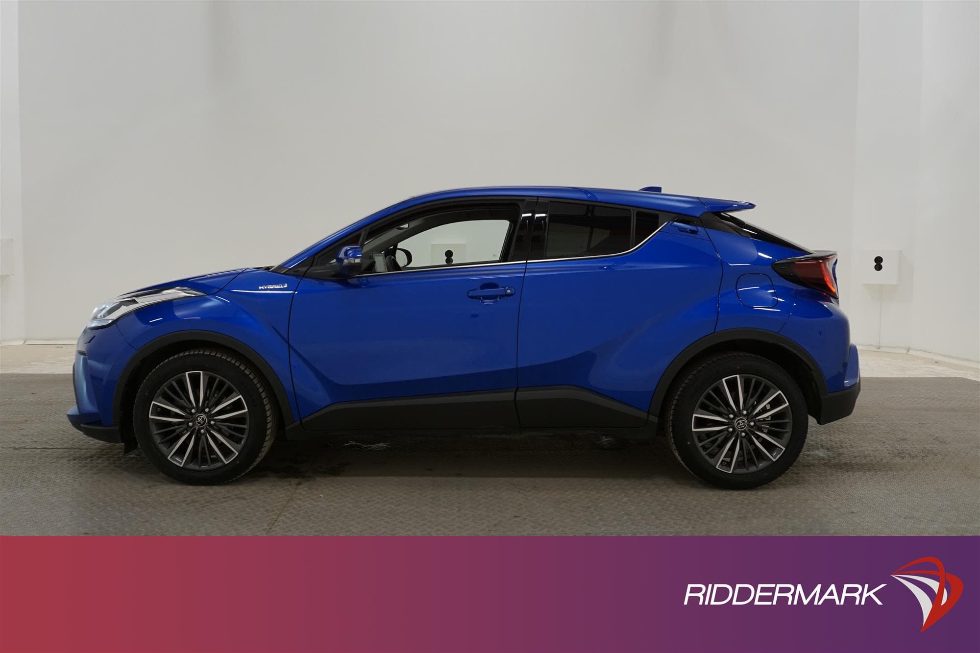 Toyota C-HR Hybrid 122hk Navi Backkamera