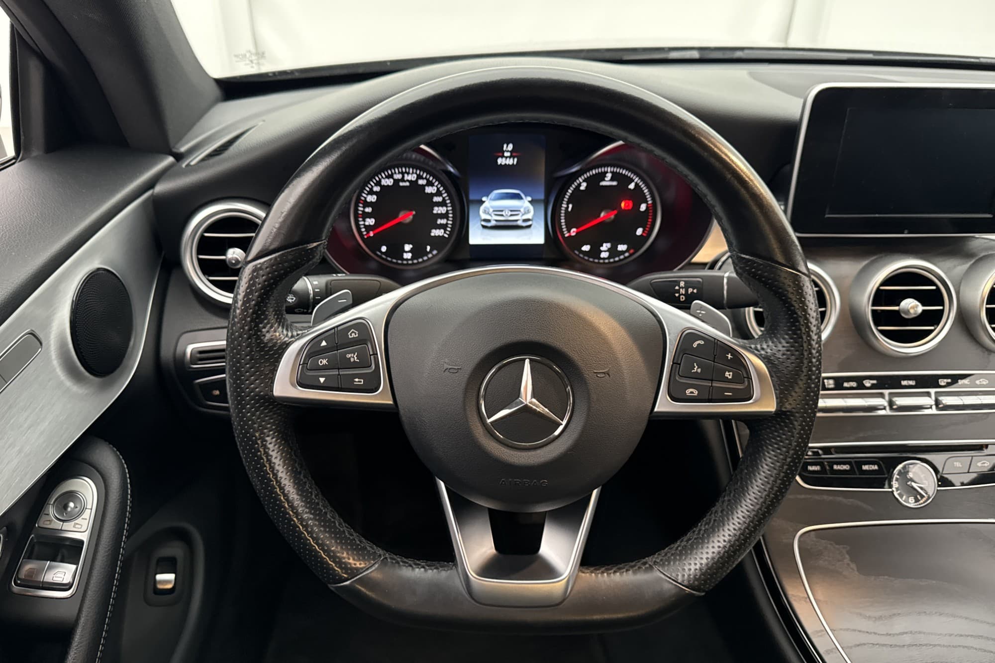 Mercedes-Benz C 220 d Coupé 170hk AMG Kamera Halvskinn Navi