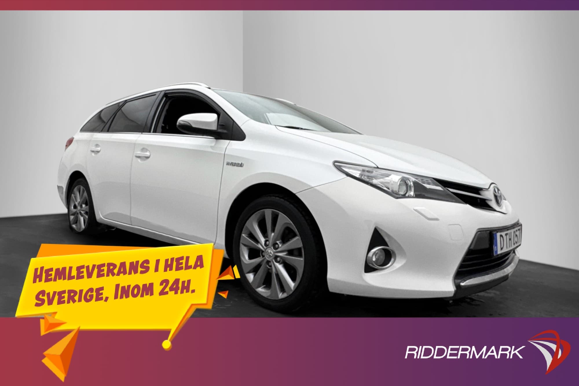 Toyota Auris TS Hybrid e-CVT 136hk Backkamera 2 Brukare