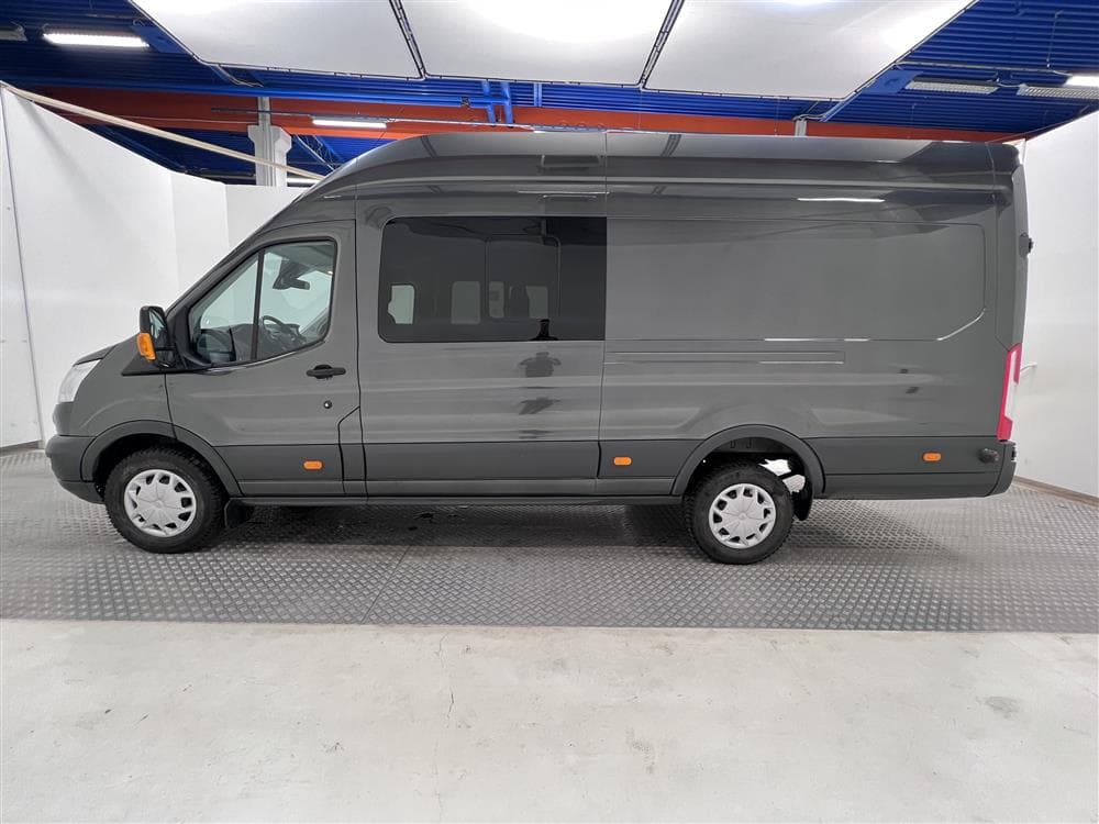 Ford Transit 2.0 170hk 5sits L4H3 Dubbelhytt Värmare Moms