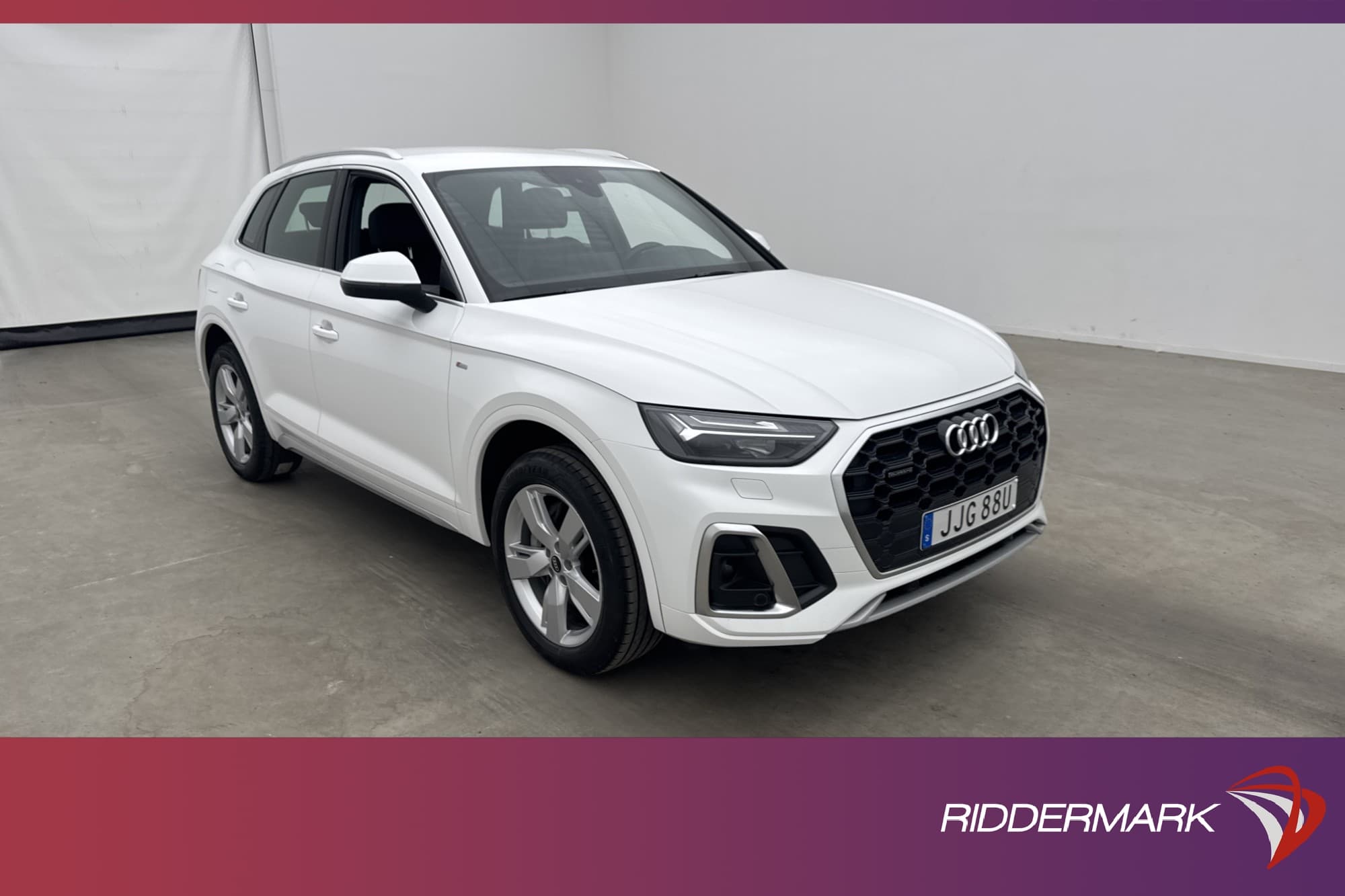 Audi Q5 55 TFSI e Q 367hk