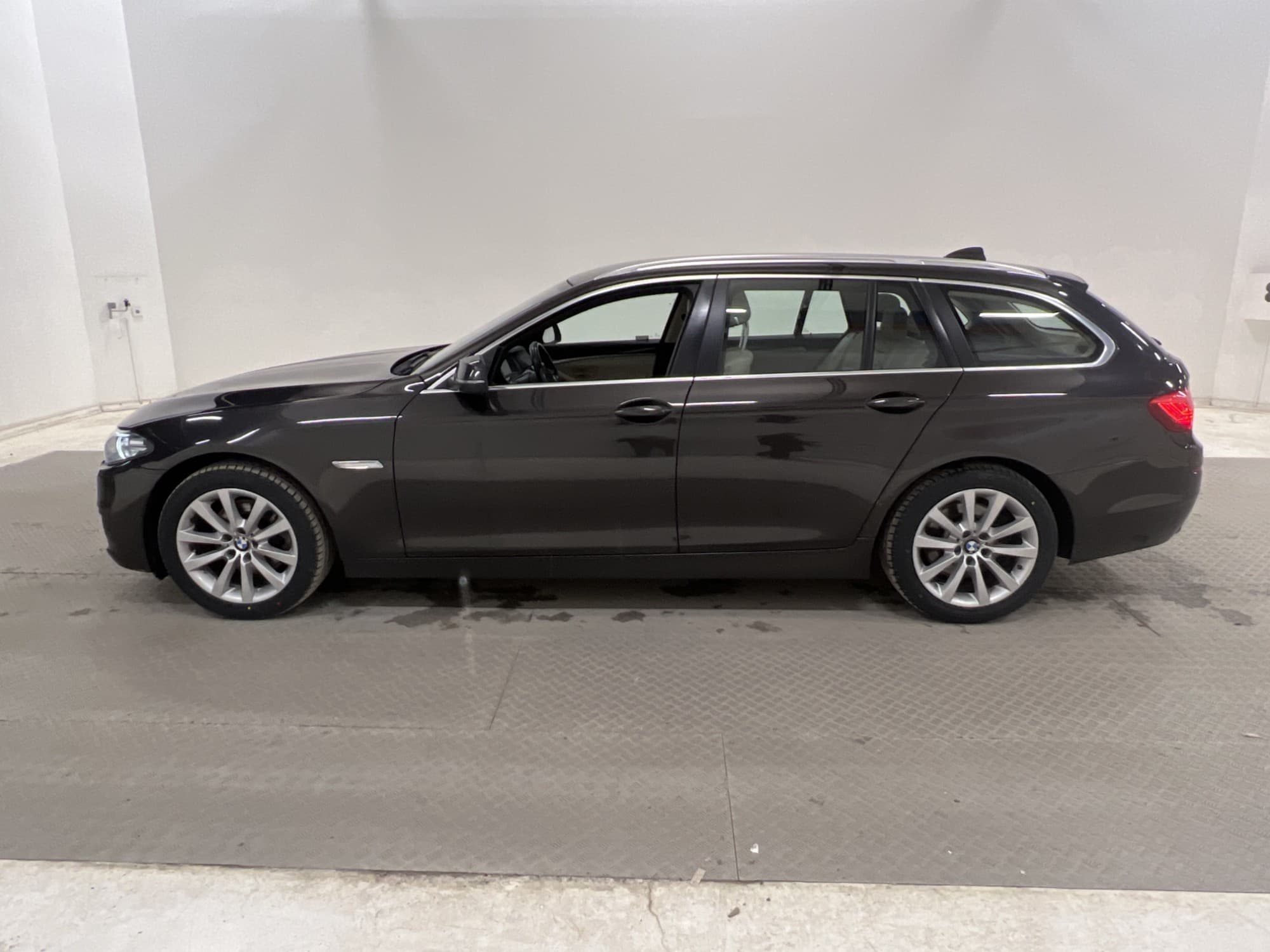 BMW 520d 190hk xDrive