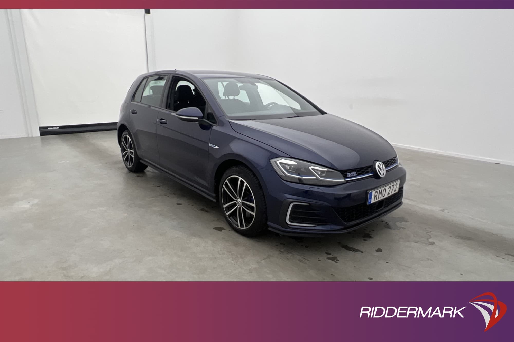 Volkswagen Golf GTE 204hk