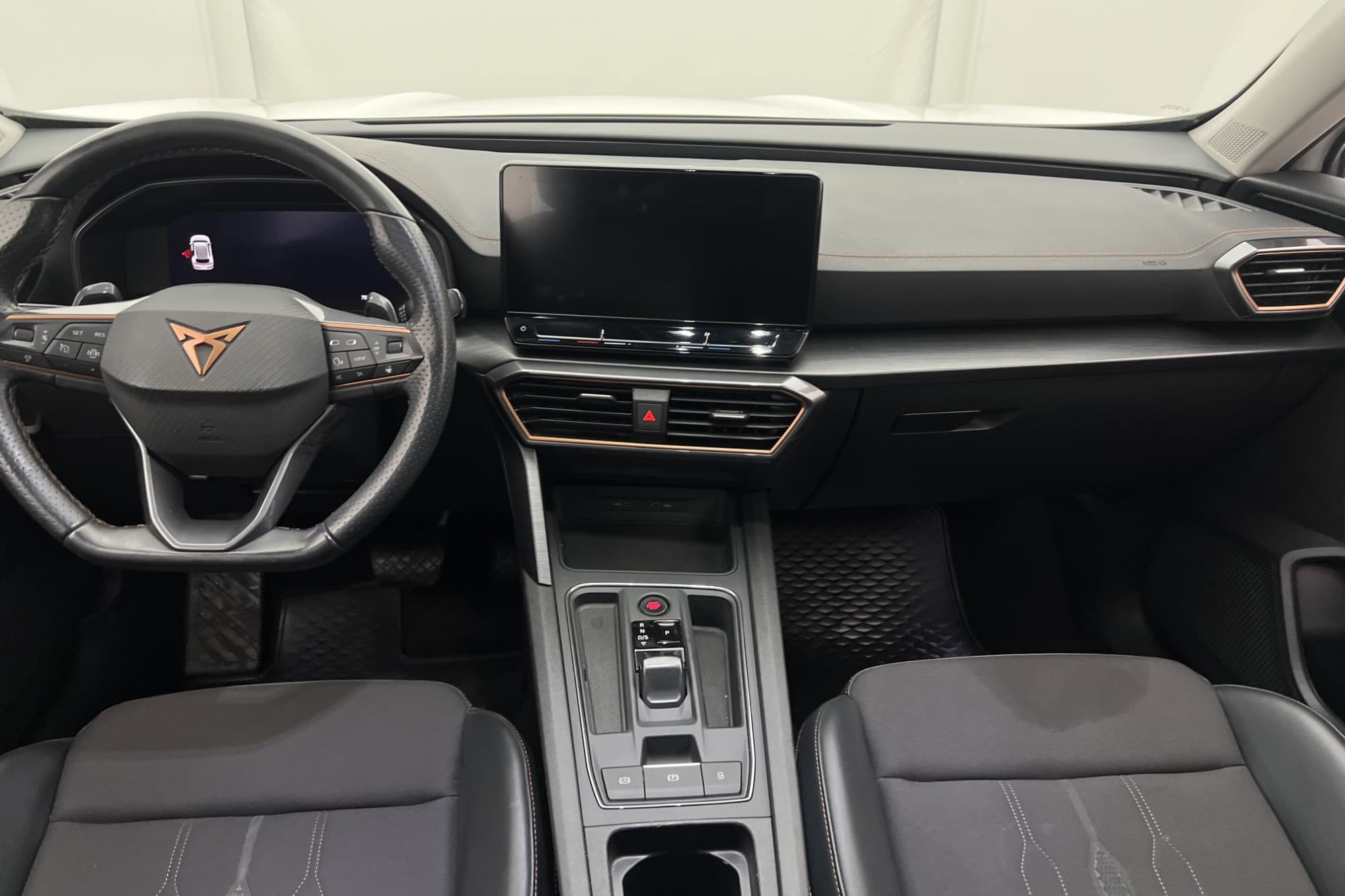 CUPRA Formentor TSI 150hk Cockpit Sensorer Rattvärme MOMS