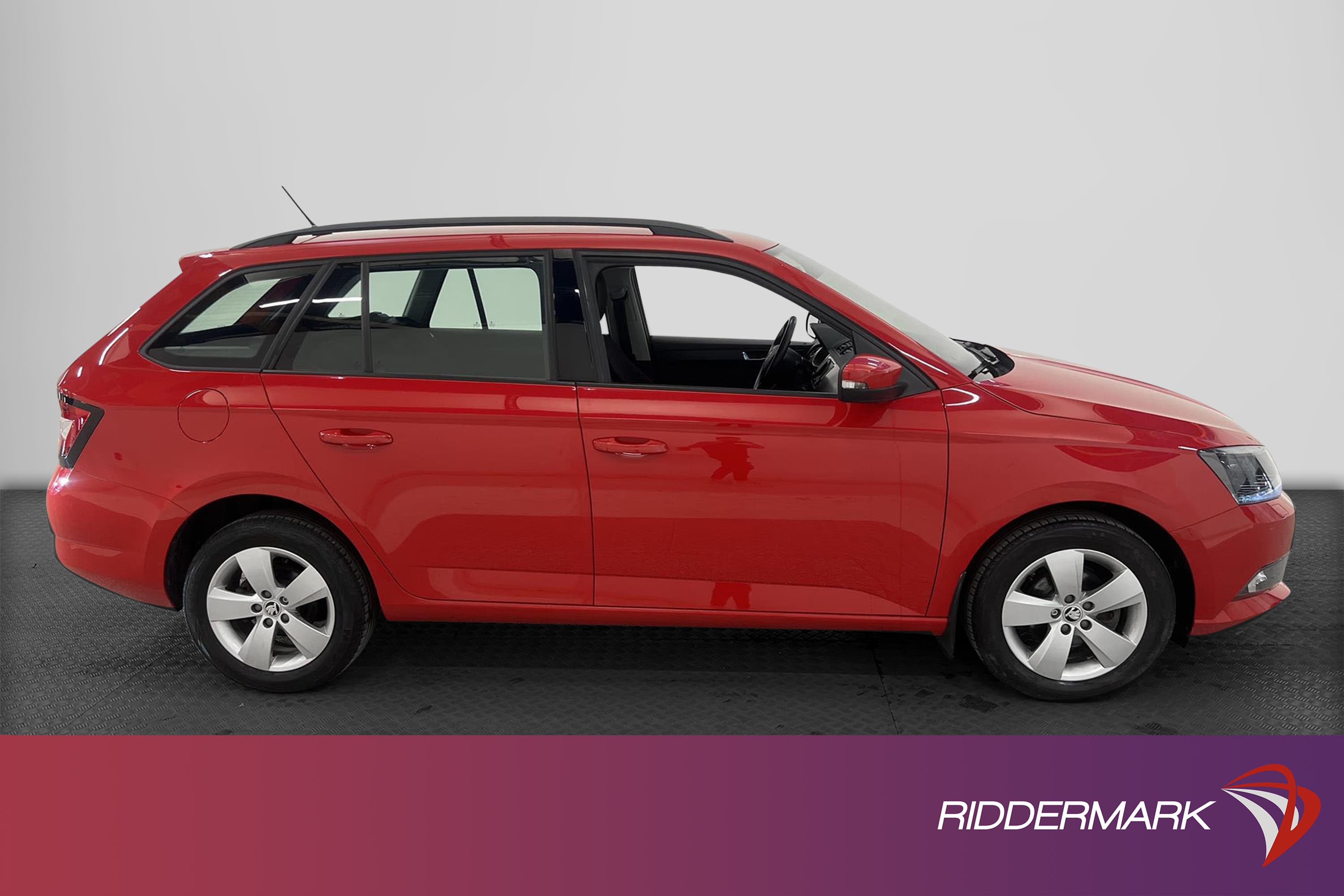 Skoda Fabia Kombi 1.2 TSI 90hk P-Sensor Låg Skatt 0,47L/mil