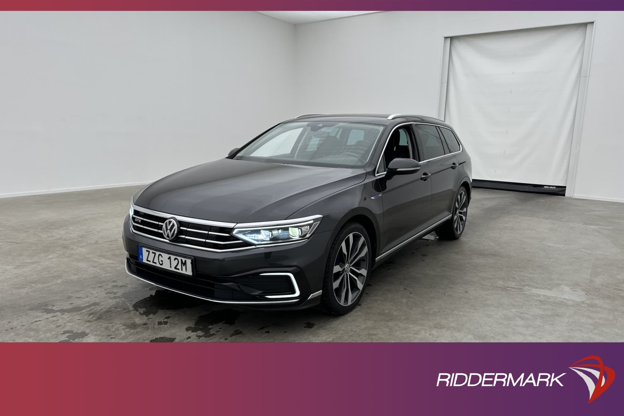 Volkswagen Passat GTE 218hk