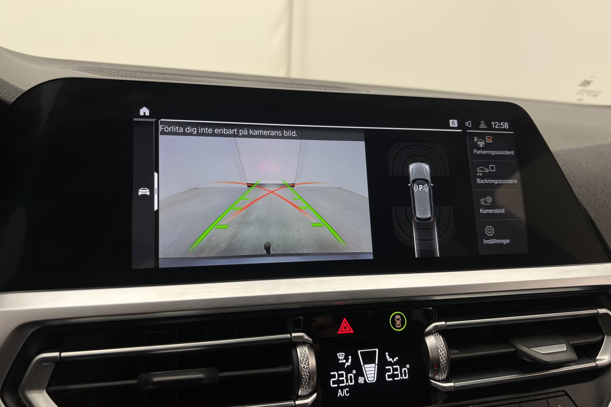 BMW 320 d 190hk xDrive M Sport Kamera Cockpit Navi Drag