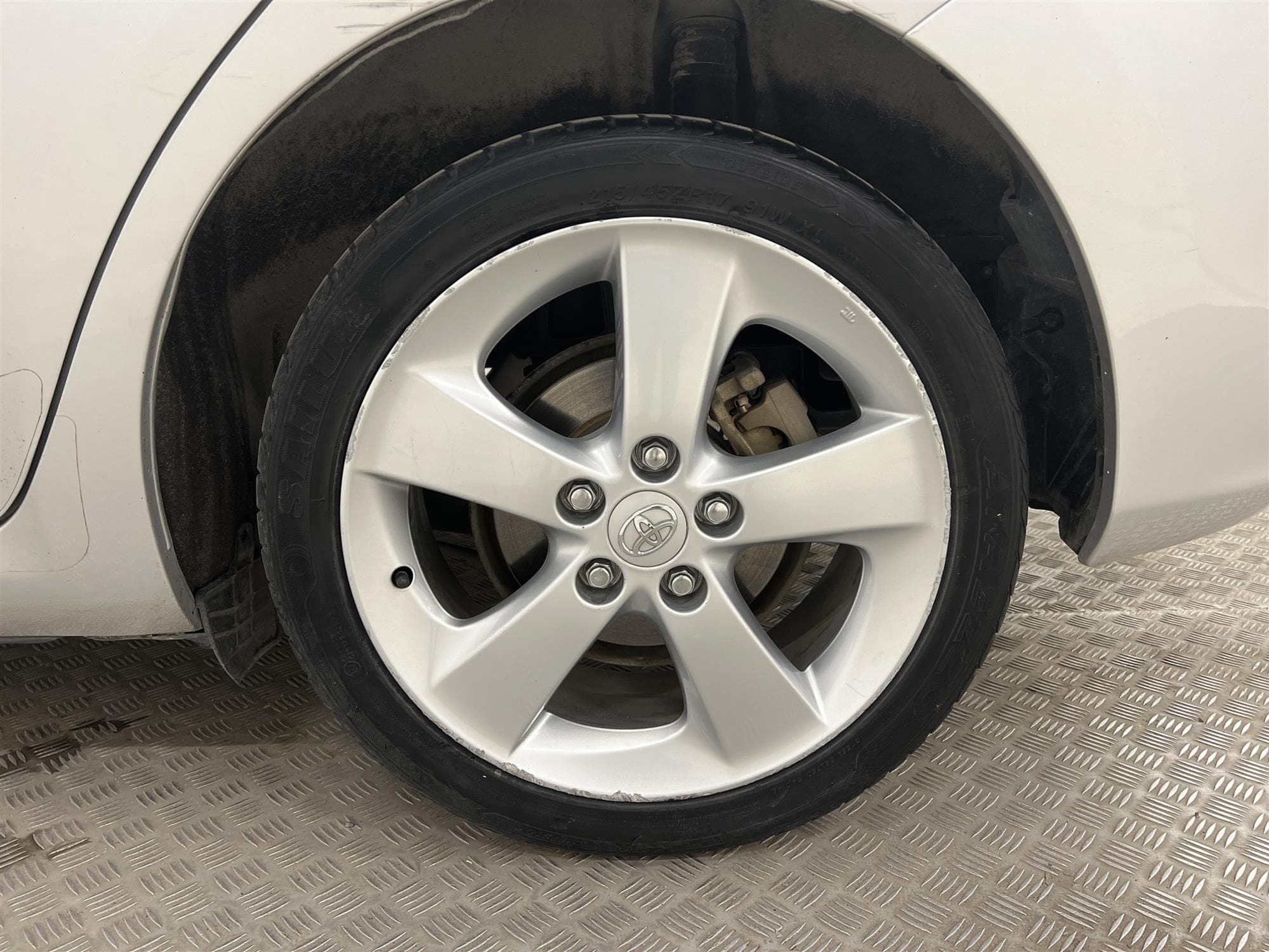 Toyota  Auris Hybrid e-CVT 136hk B-Kam Låg Skatt 0,40L/mil