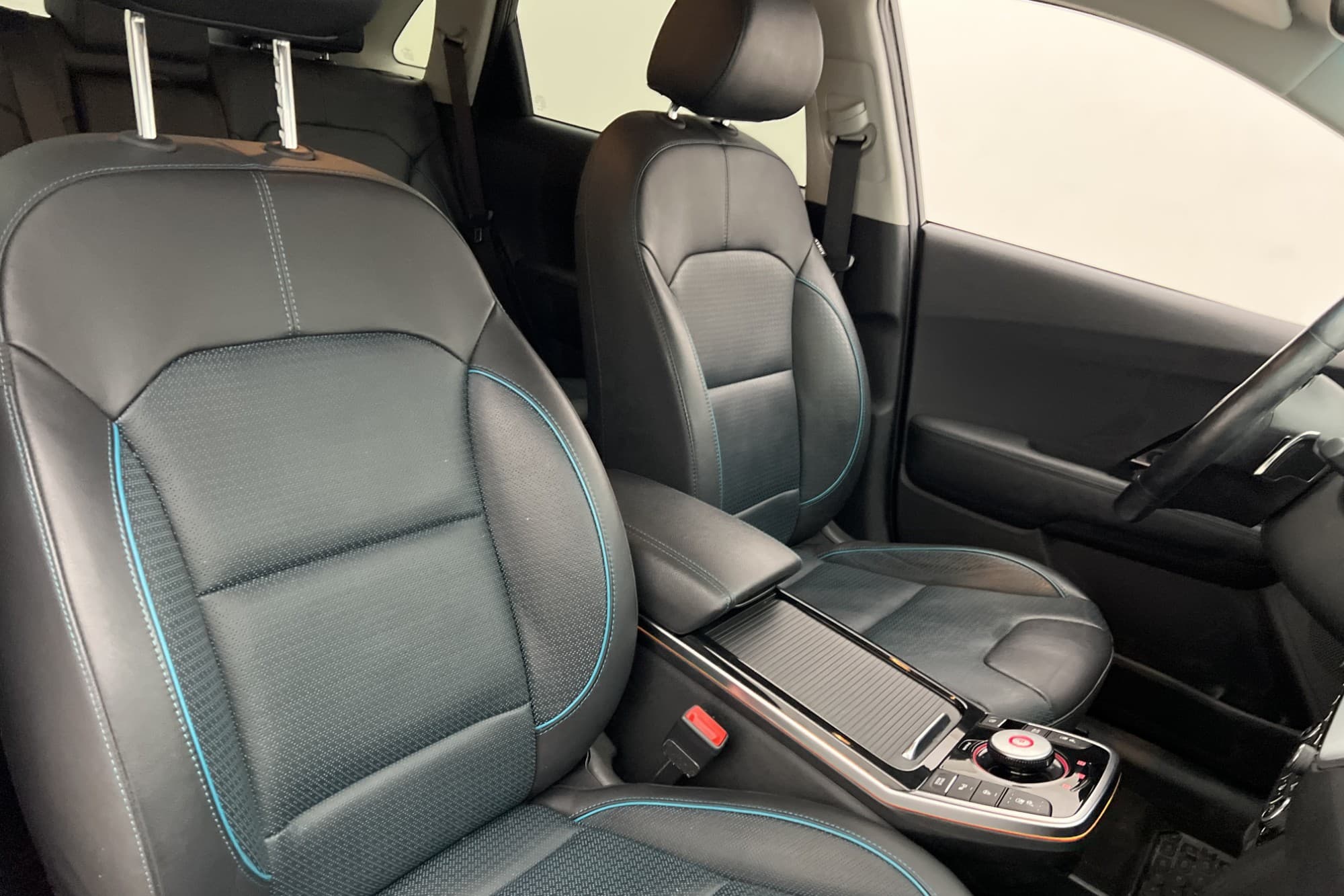 Kia Niro 64 kWh 204hk Advance Plus Kamera Navi Skinn CarPlay