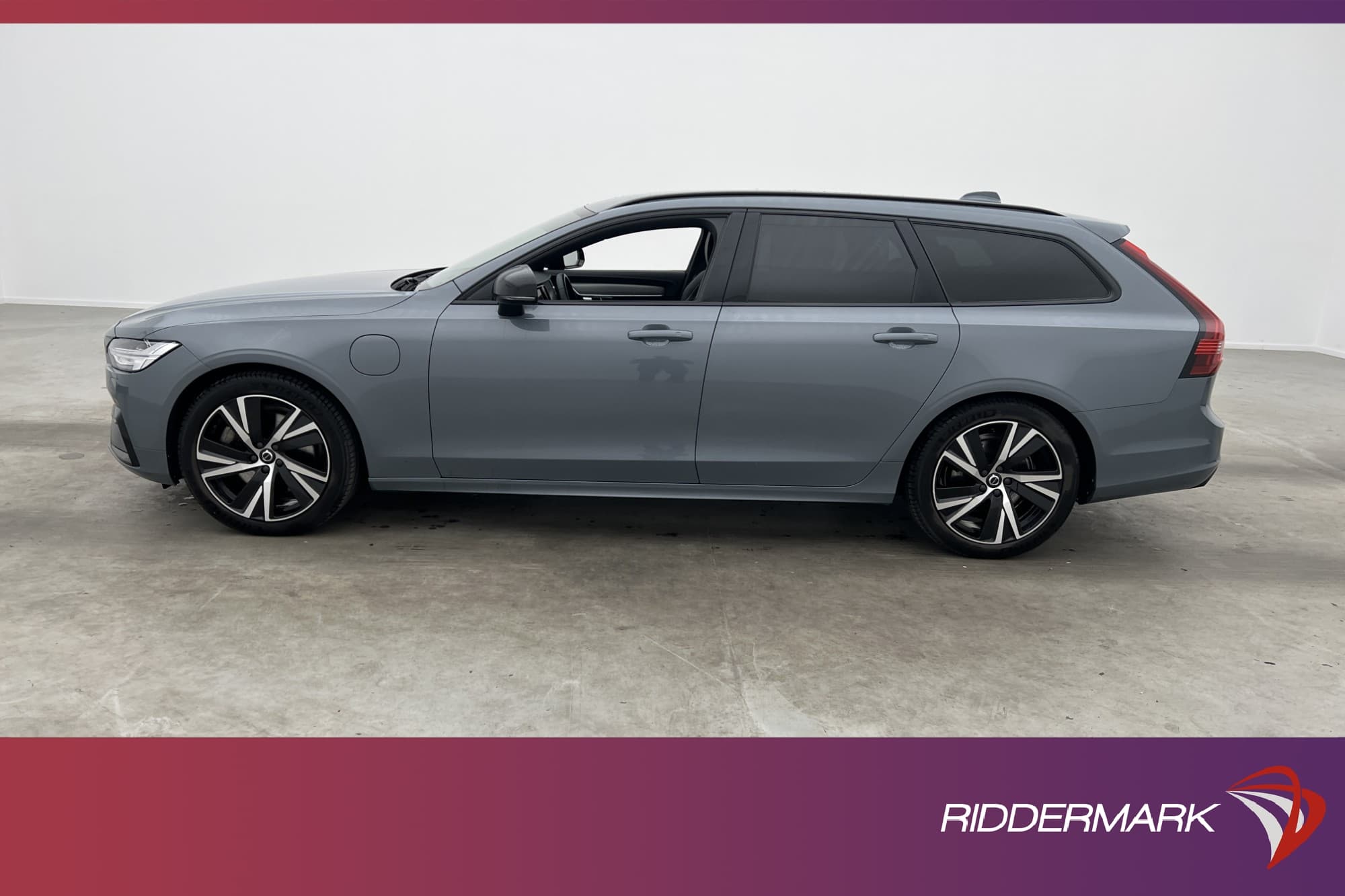 Volvo V90 Recharge T6 340hk AWD