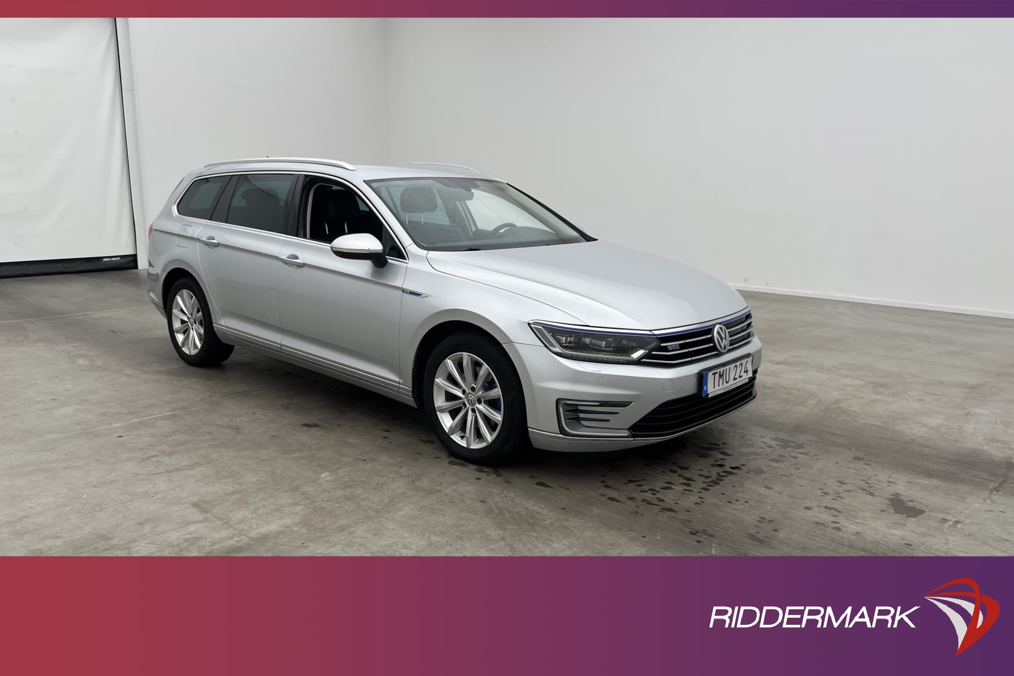 Volkswagen Passat GTE 218hk
