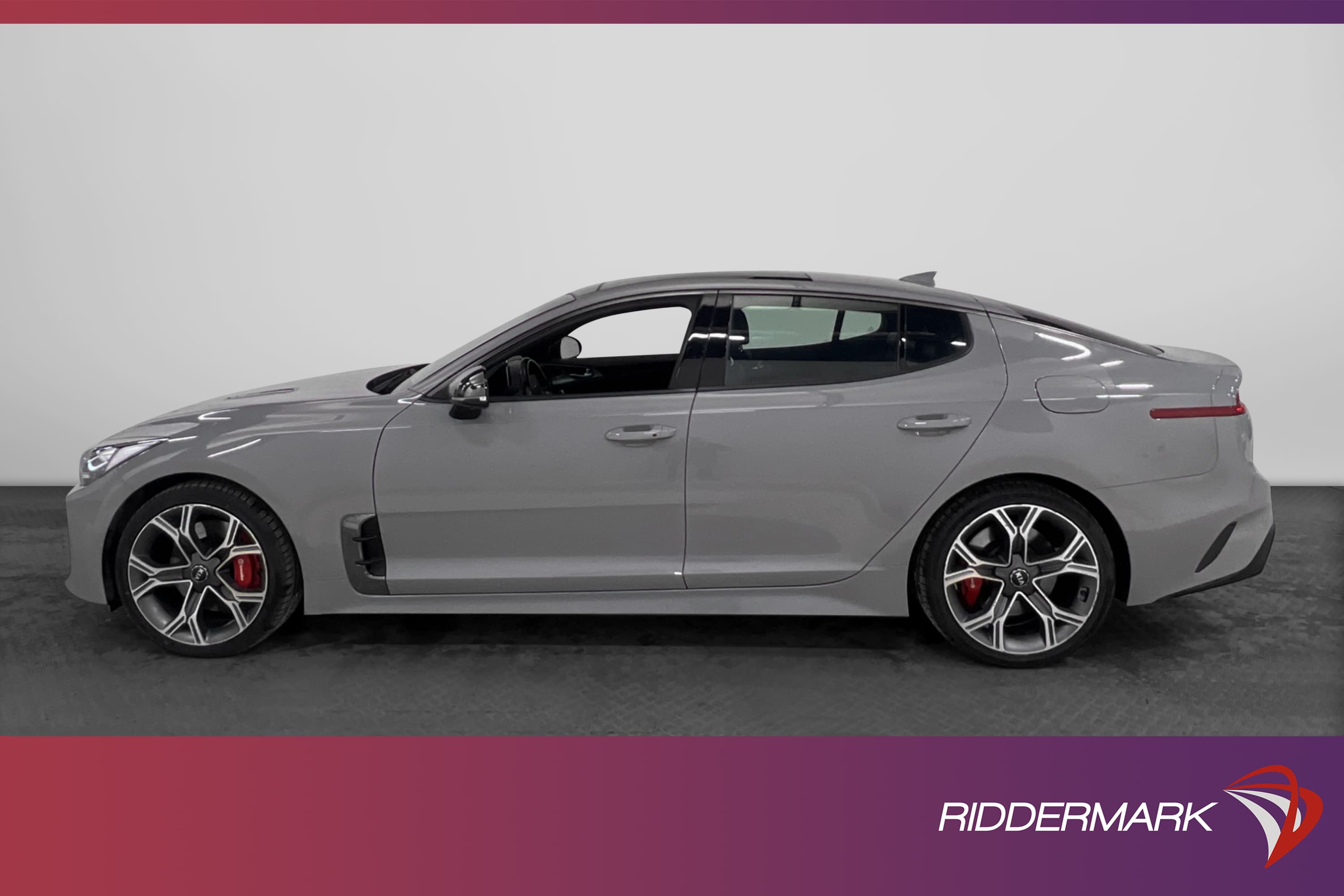 Kia Stinger GT 3.3 V6 T-GDI AWD