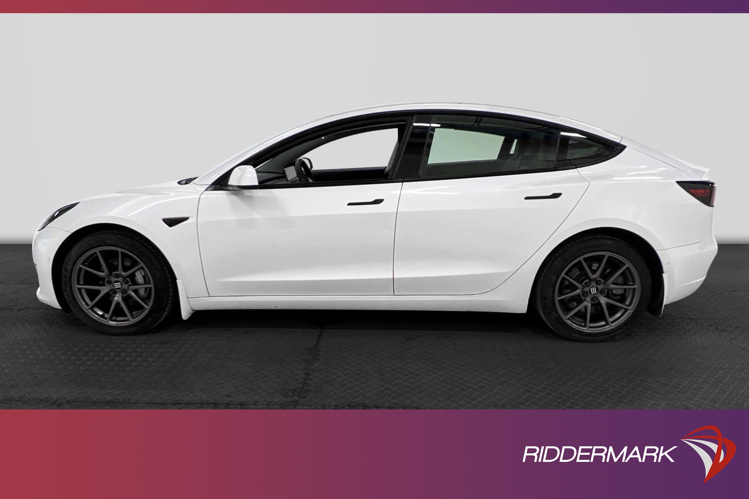 Tesla Model 3 Long Range AWD 440hk