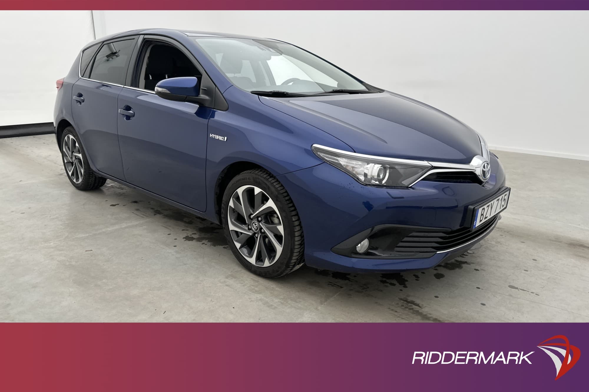Toyota Auris Hybrid