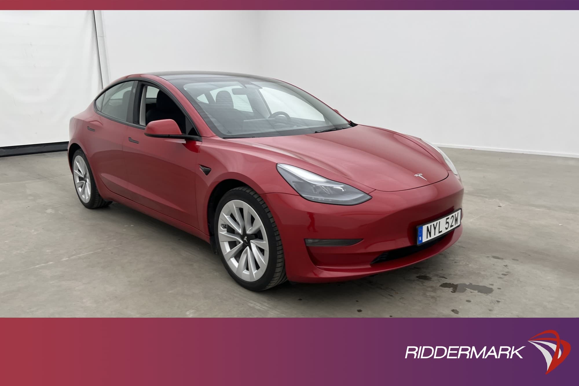 Tesla Model 3 Long Range AWD