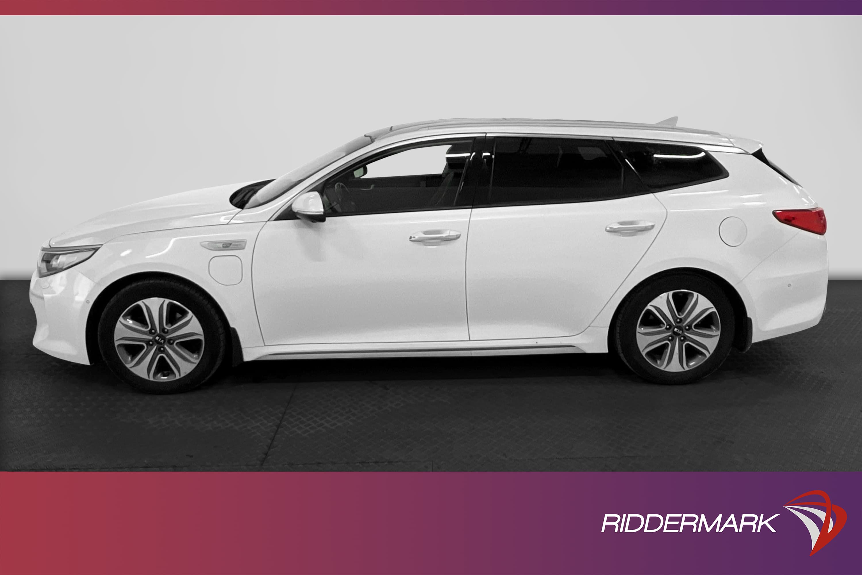 Kia Optima SW Plug-in 205hk