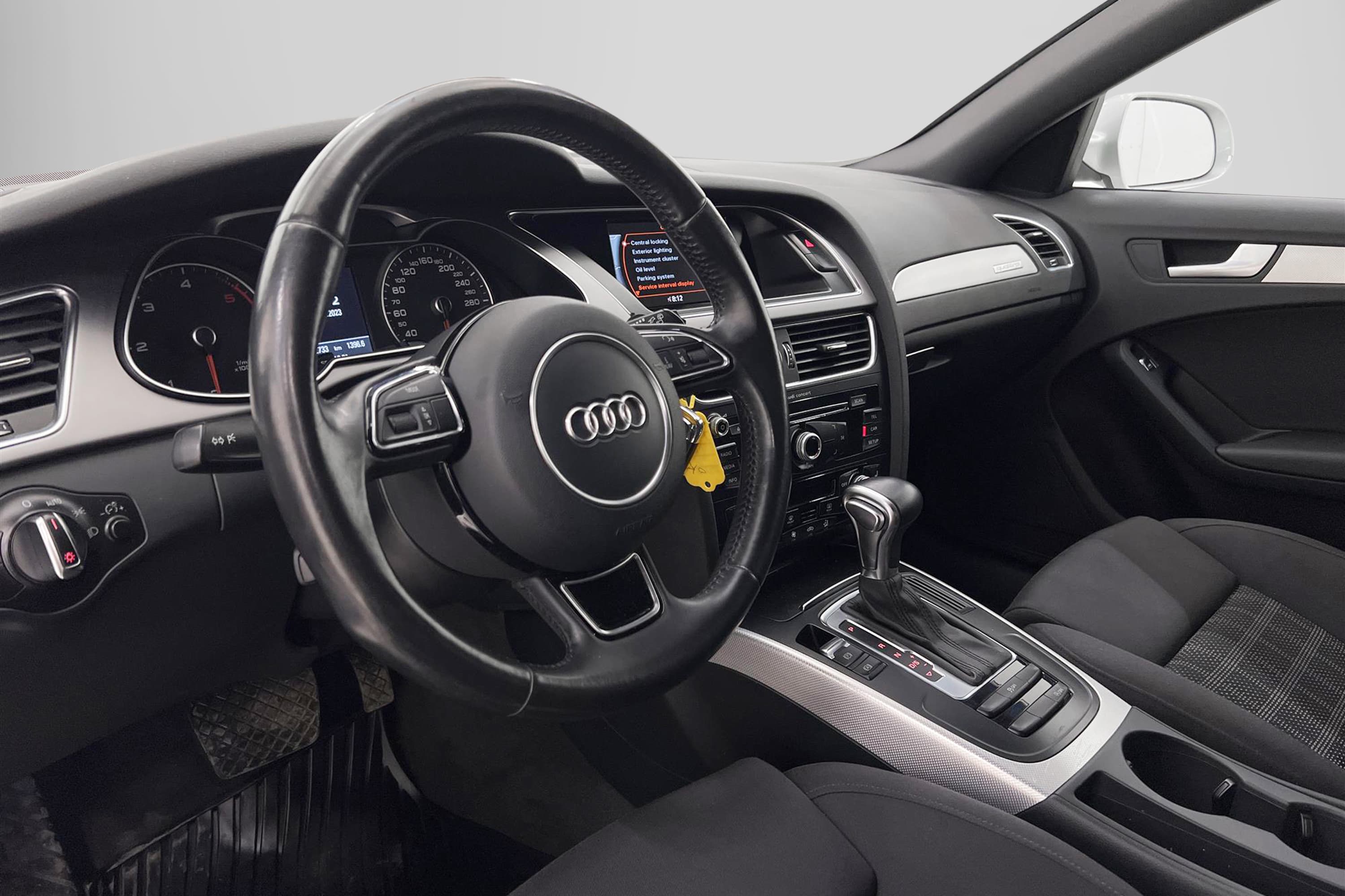 Audi A4 Avant 2.0 TDI Quattro 177hk S-Line Drag 0,55l/mil