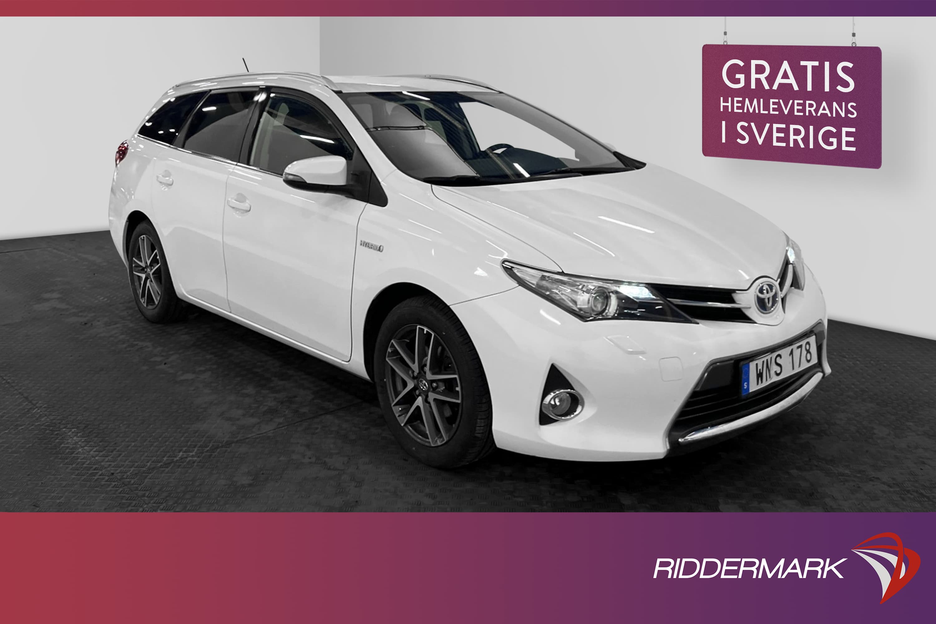 Toyota Auris TS Hybrid 136hk