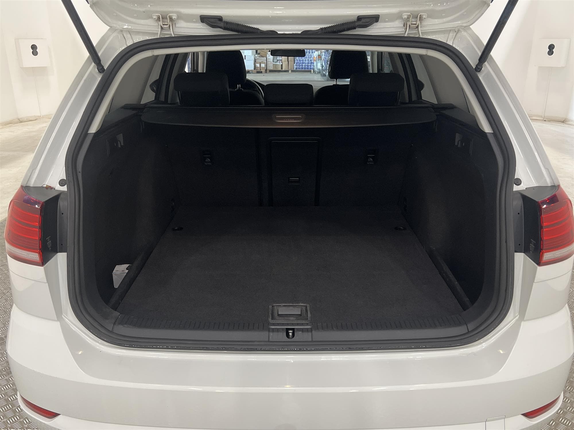 Volkswagen  Golf SC 1.0 TSI DSG 110hk Dragkrok Carplay