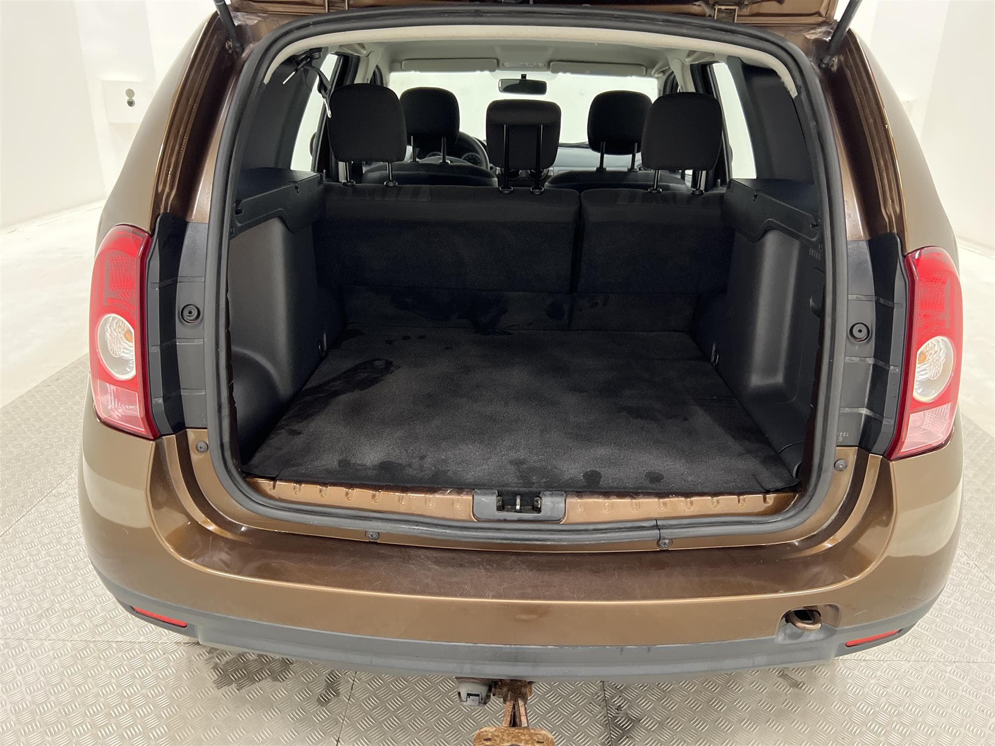 Dacia Duster 1.6 105hk 4x4 1 Brukare Dragkrok