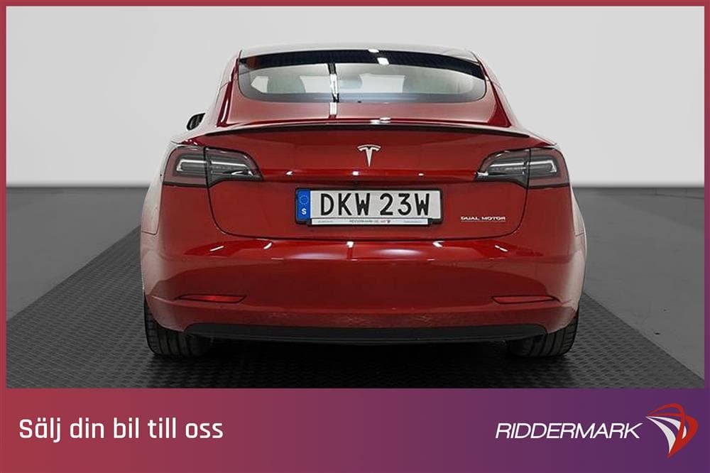Tesla Model 3 Performance AWD 510hk Ljus interiör Svensksåldexteriör